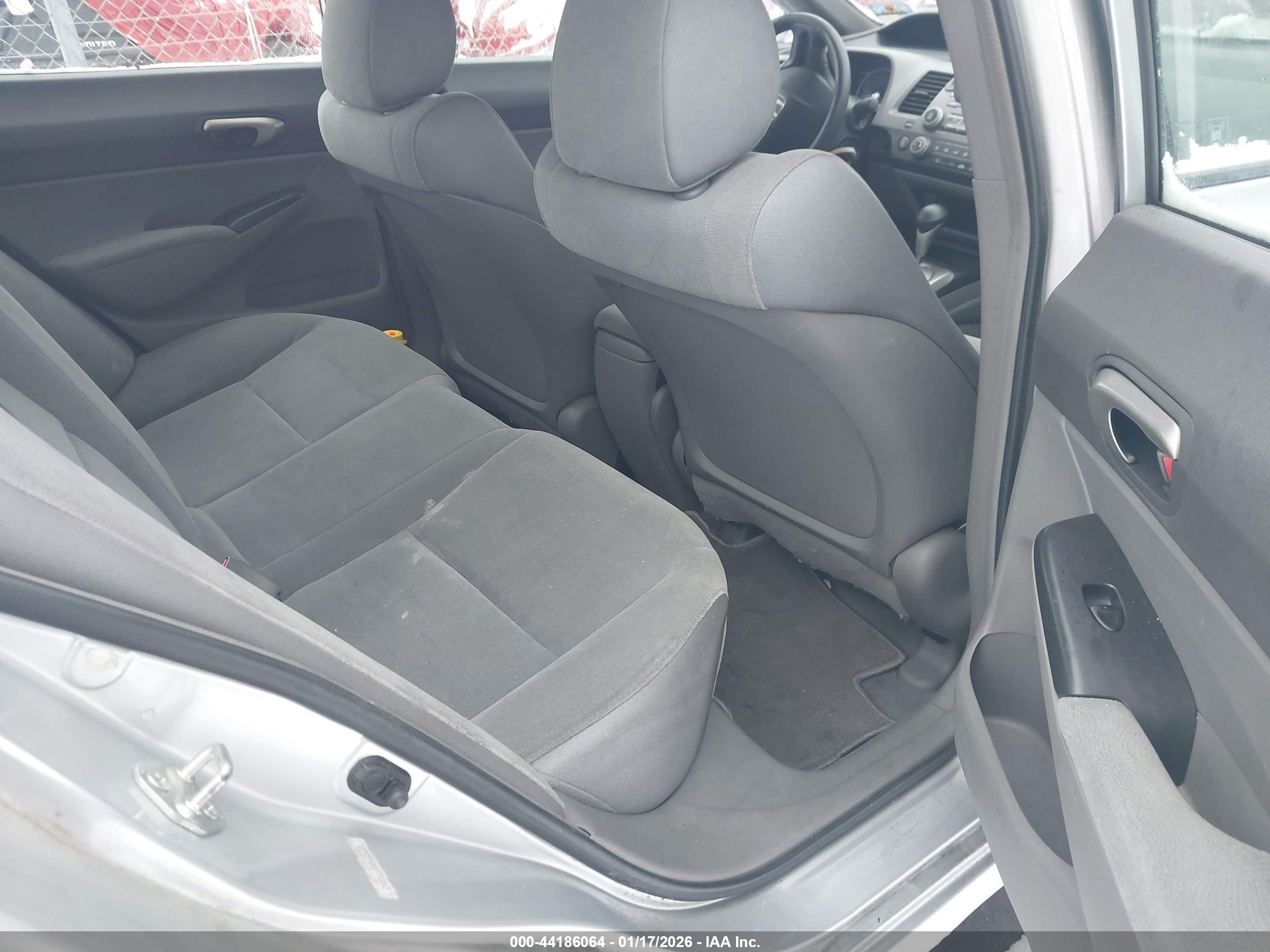 HONDA CIVIC image 8