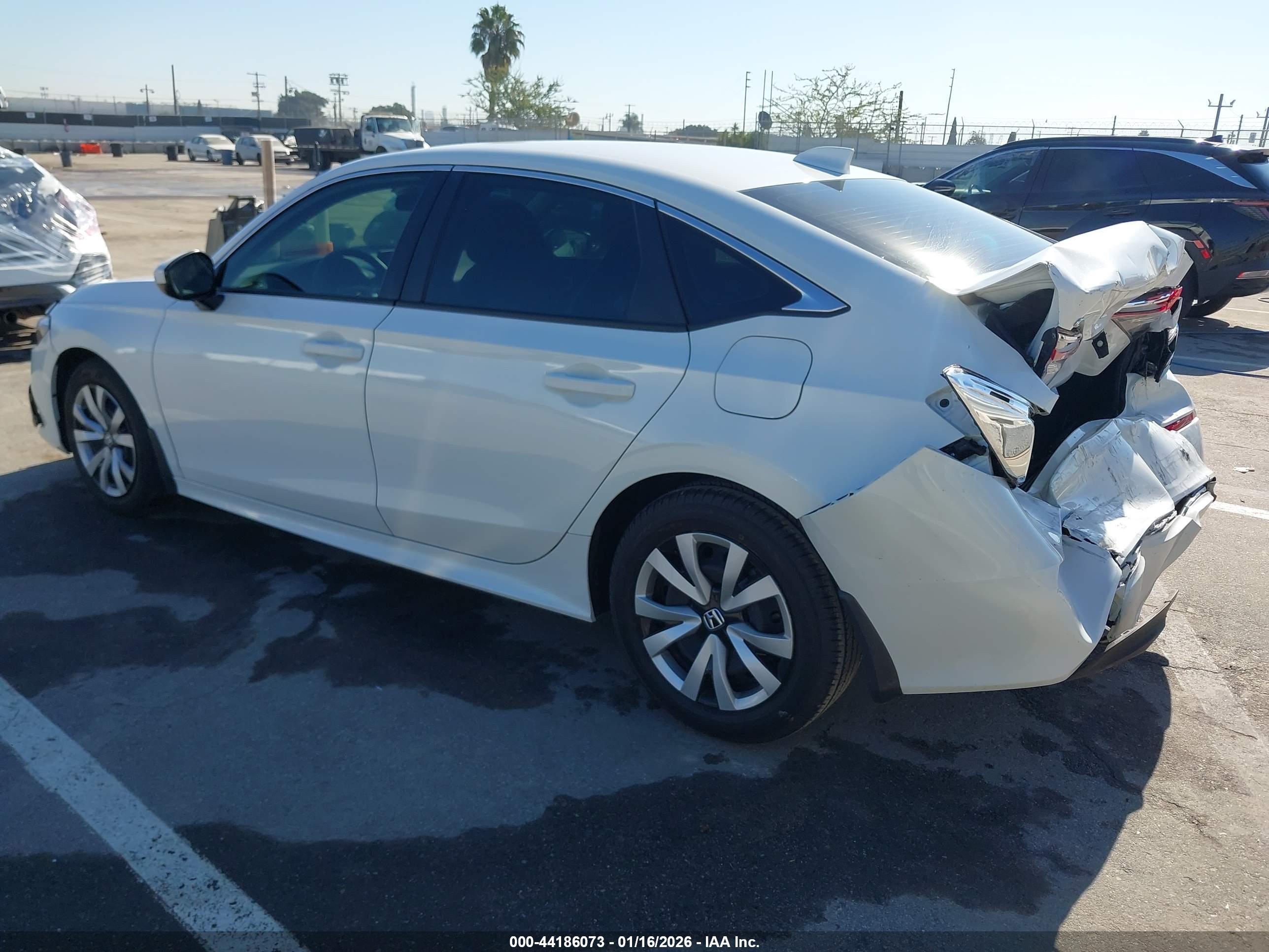 HONDA CIVIC image 3