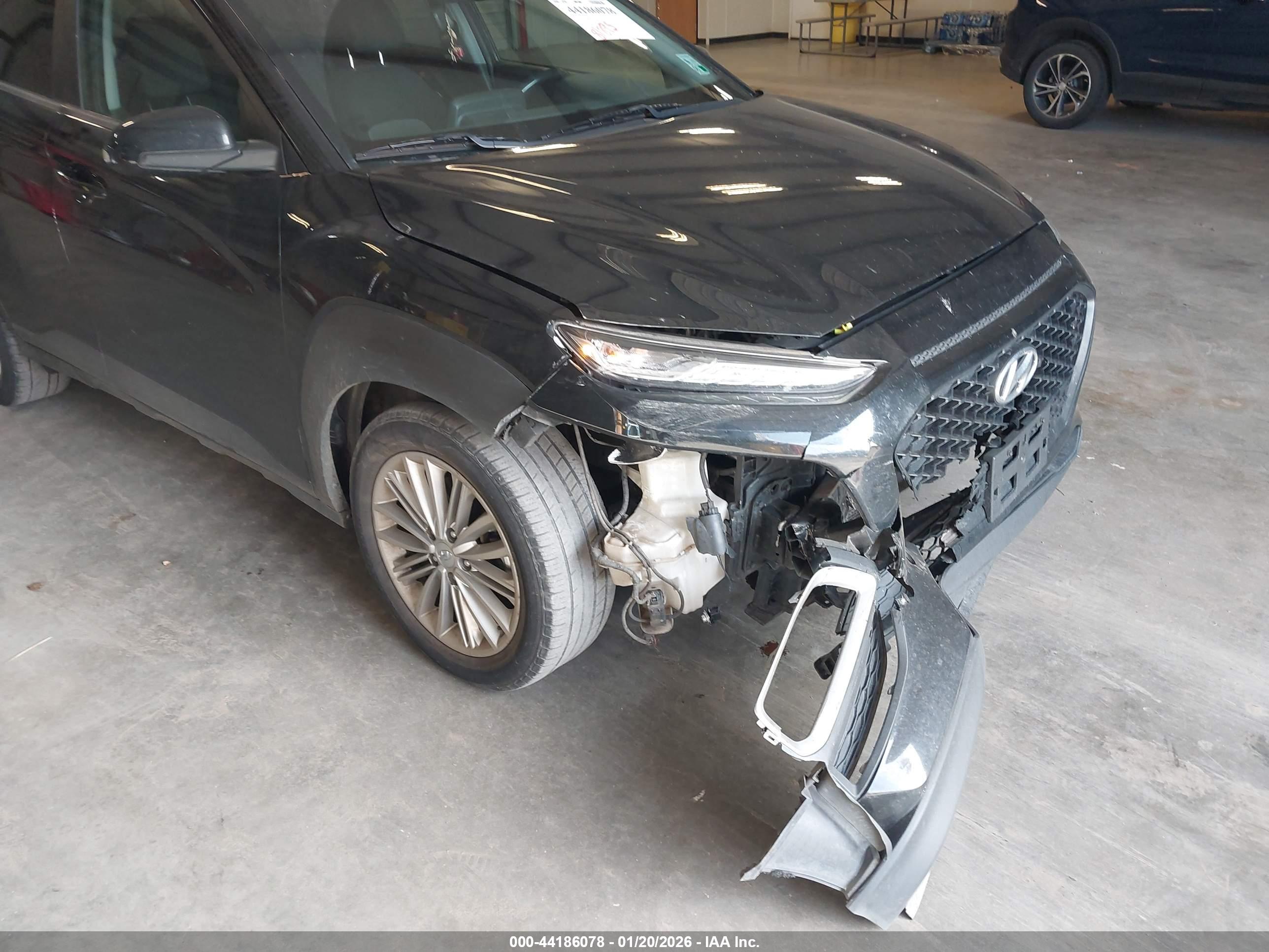 HYUNDAI KONA image 6