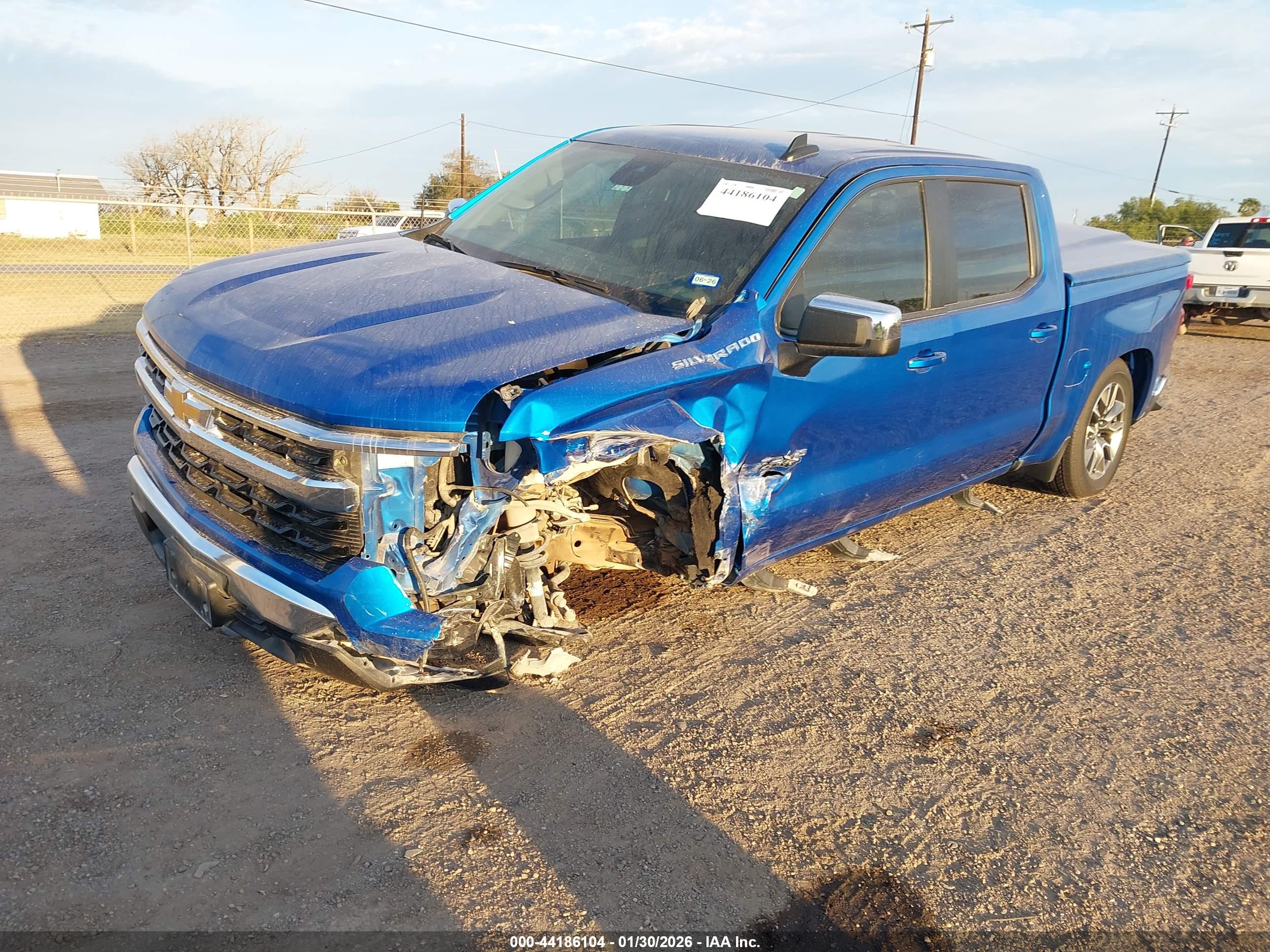 CHEVROLET SILVERADO image 2