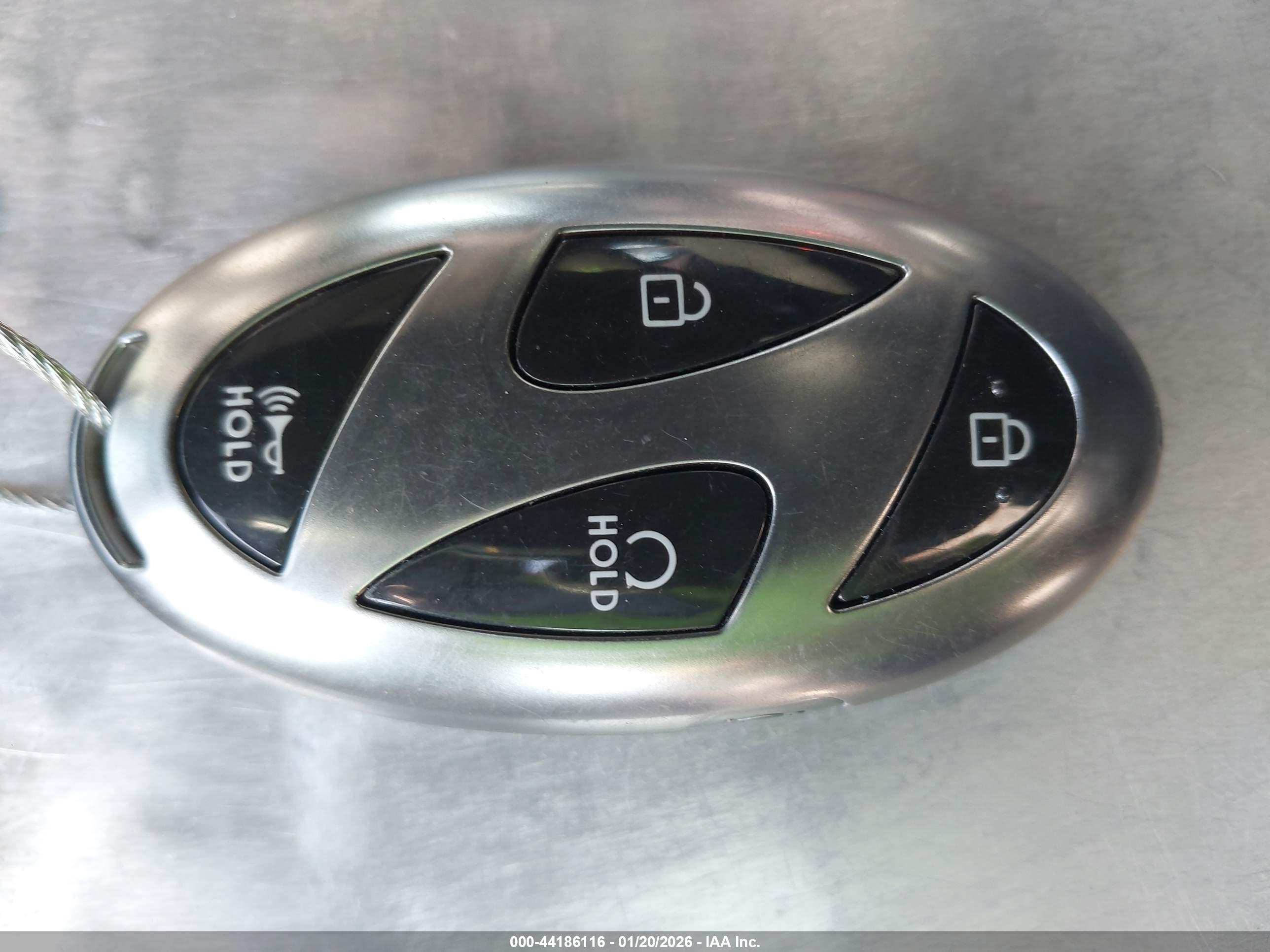 HYUNDAI SONATA image 11