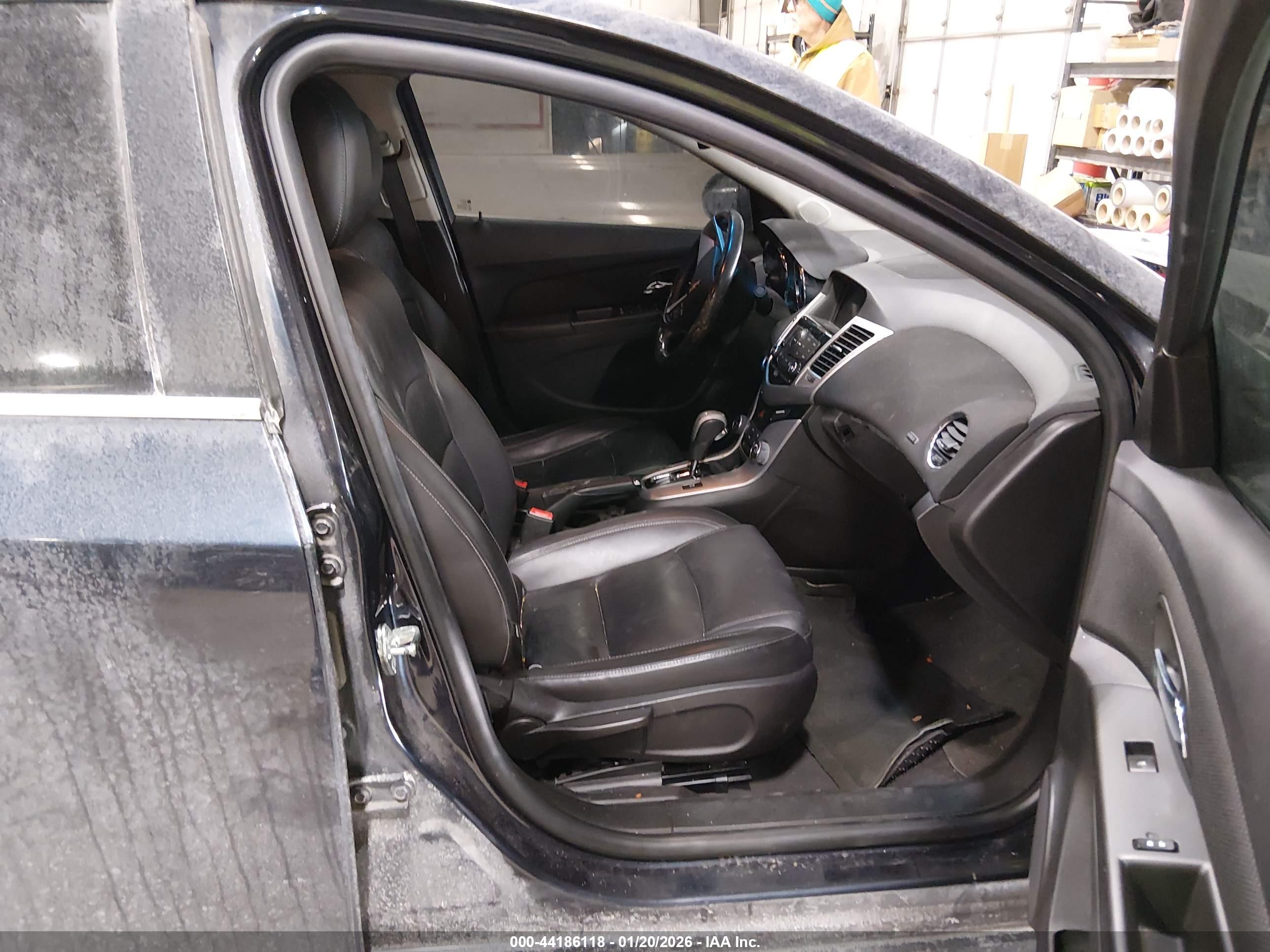 CHEVROLET CRUZE image 5