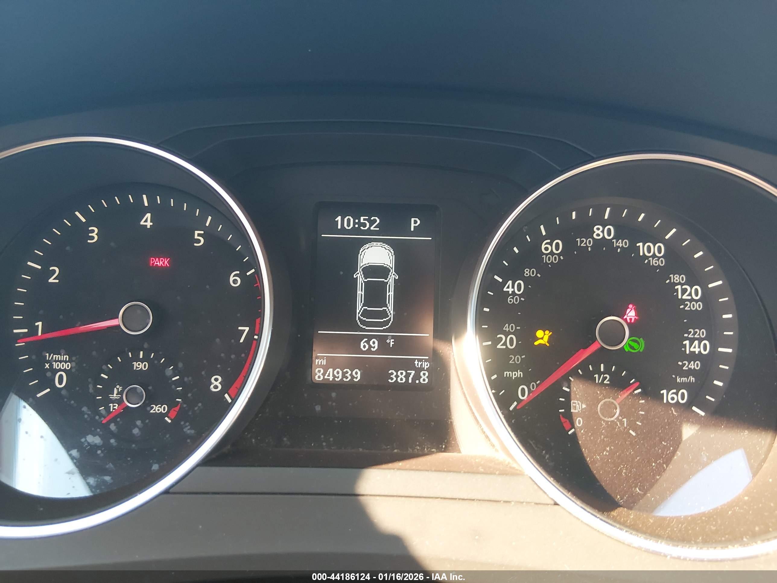 VOLKSWAGEN JETTA image 7
