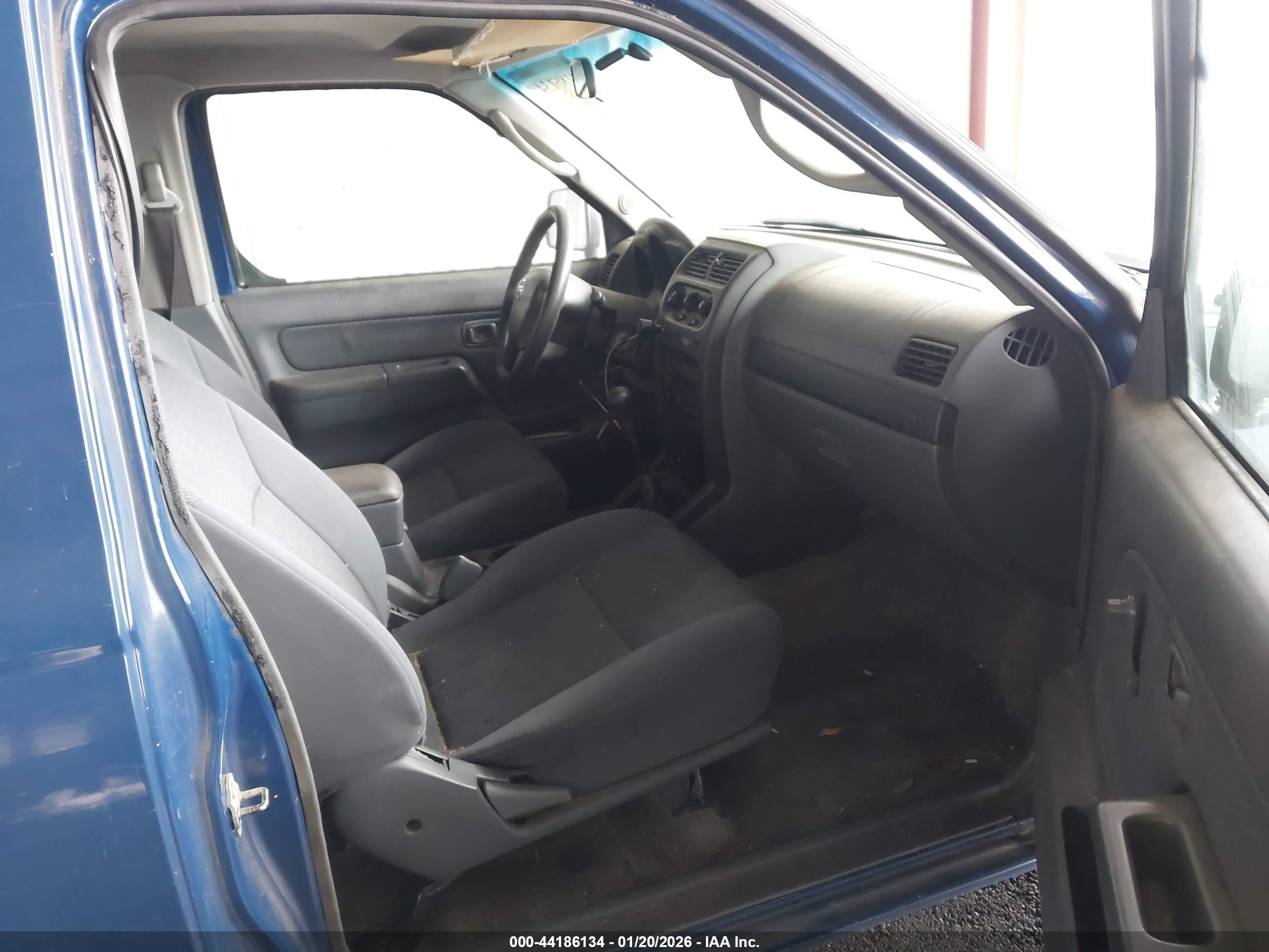 NISSAN FRONTIER image 5