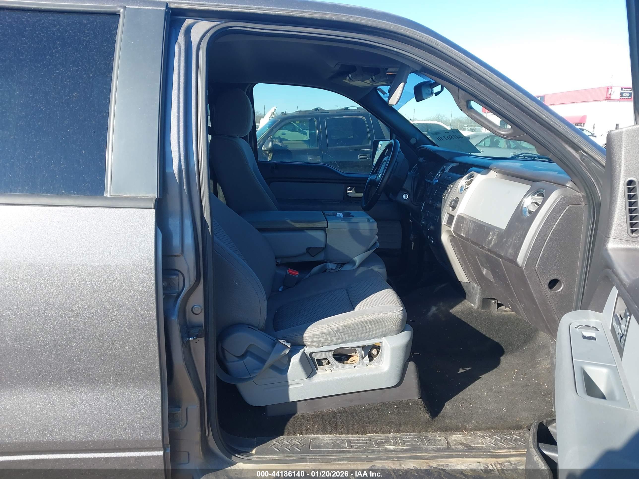 FORD F-150 image 5