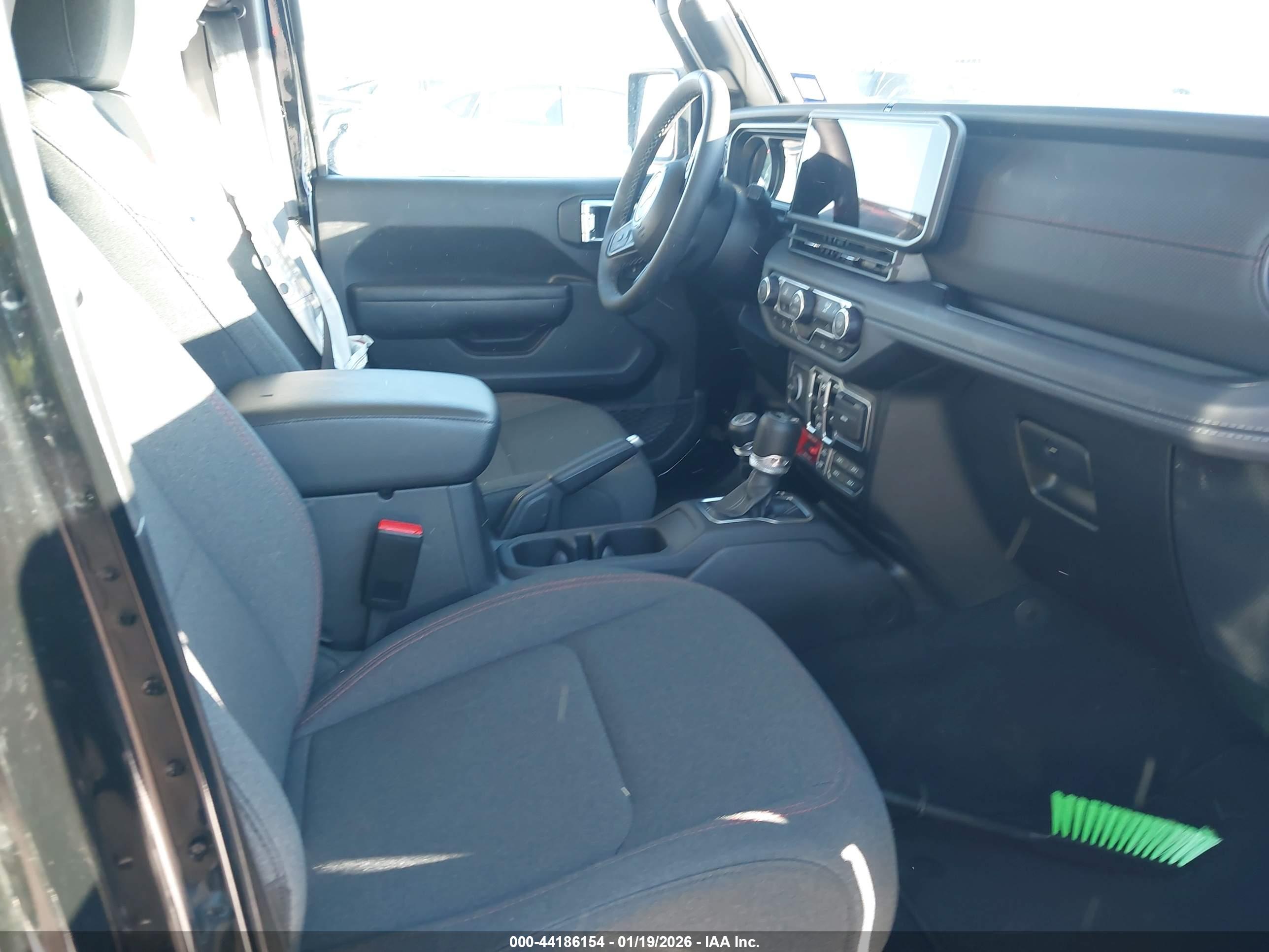 JEEP WRANGLER image 5