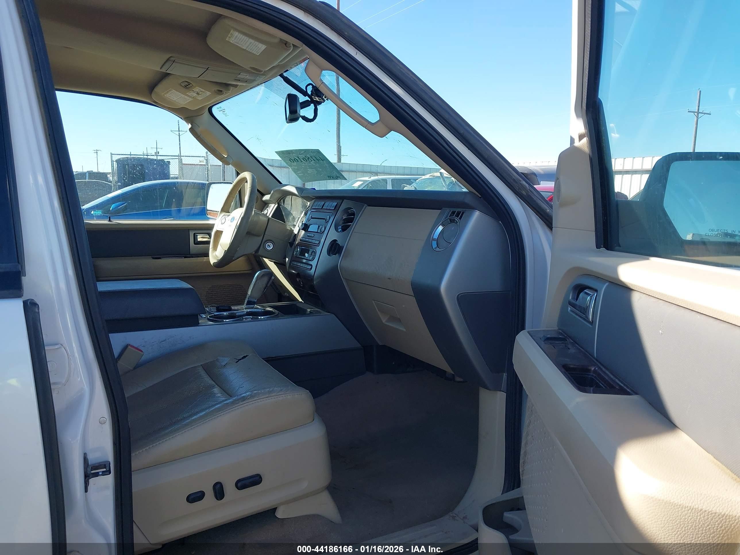 FORD EXPEDITION image 5