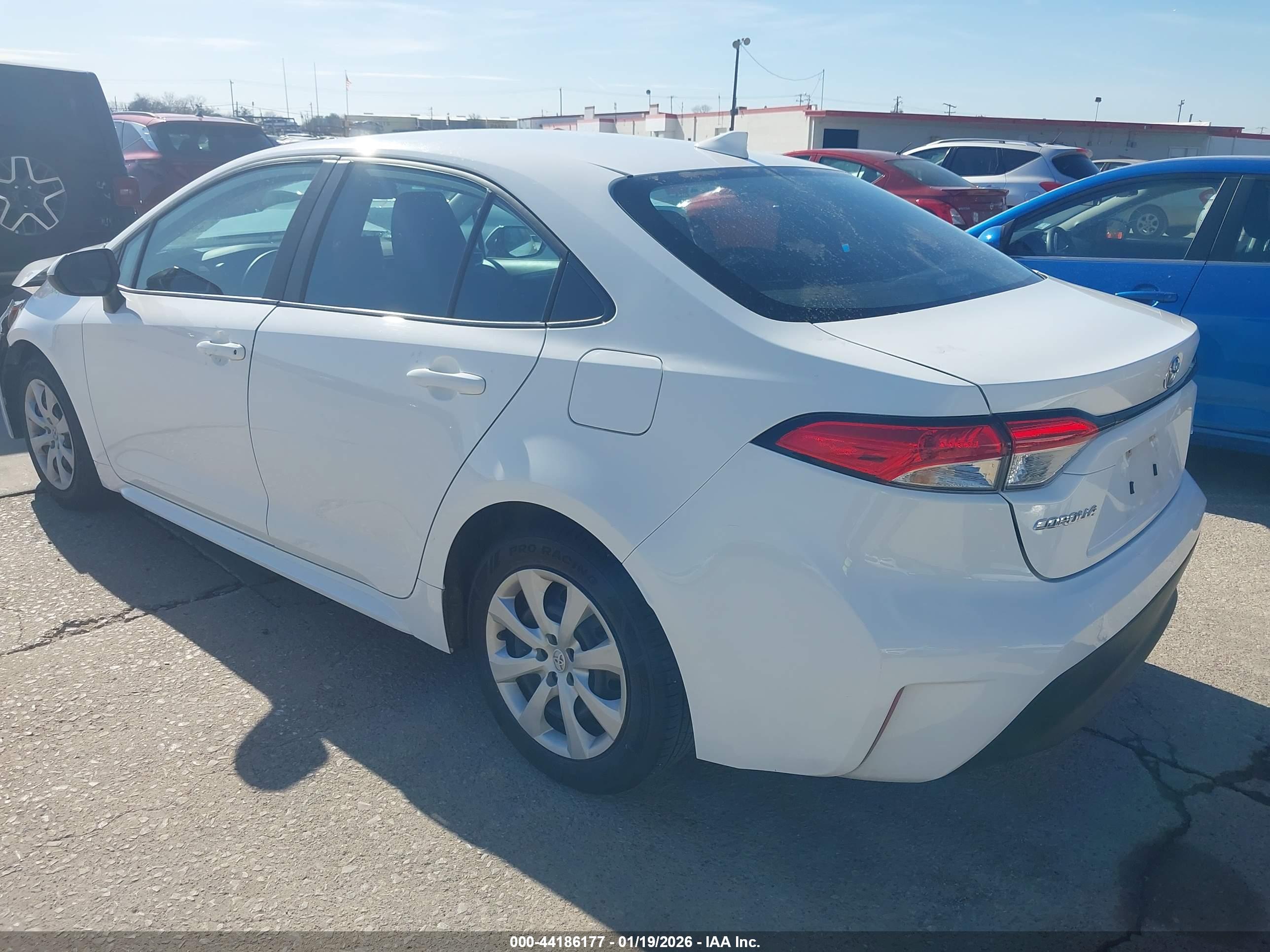 TOYOTA COROLLA image 3