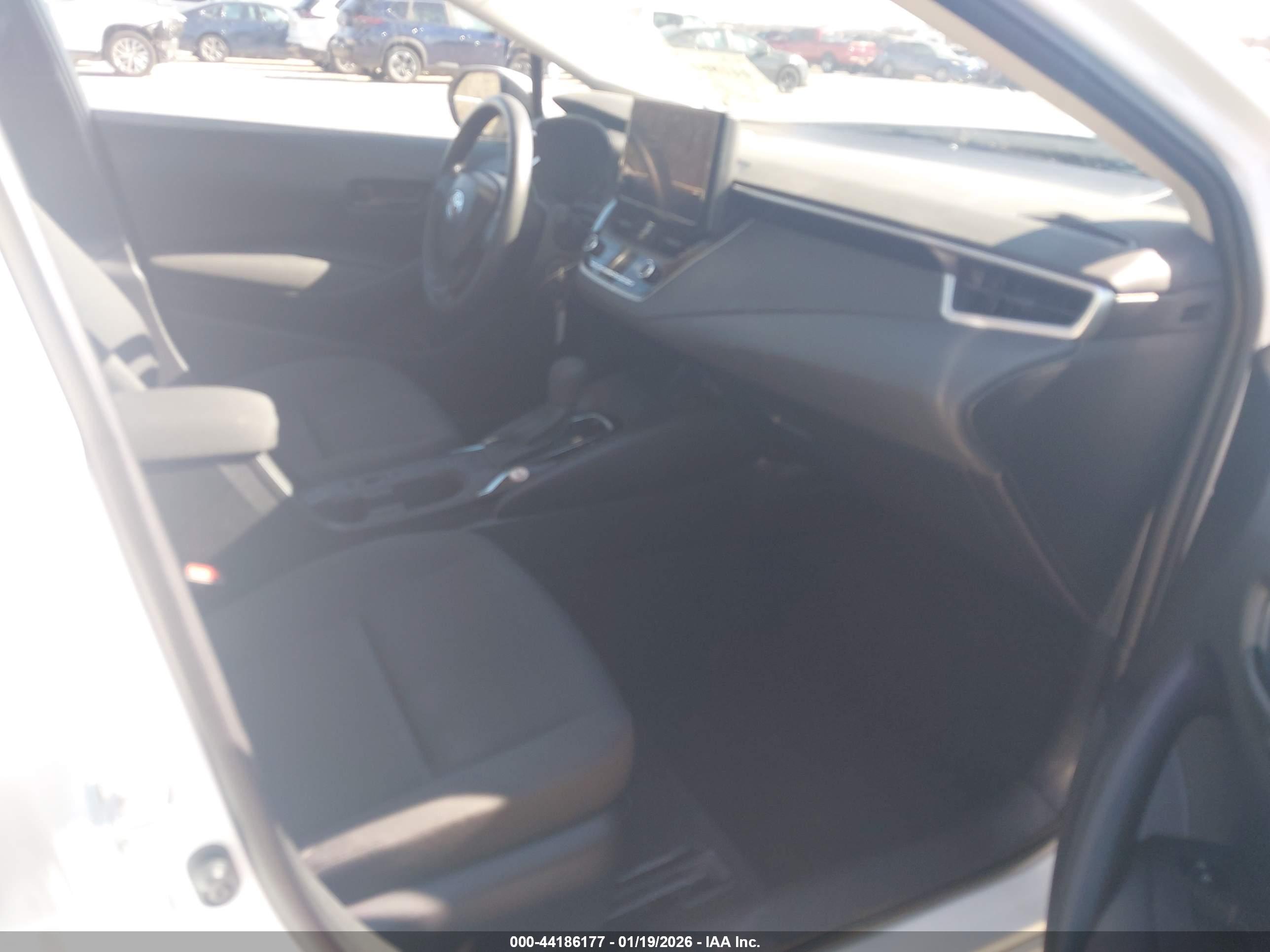 TOYOTA COROLLA image 5