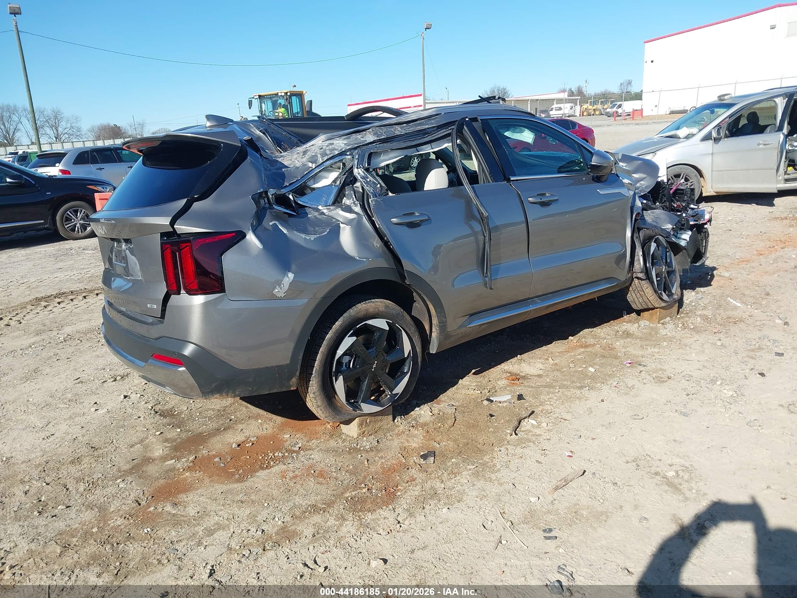 KIA SORENTO image 4