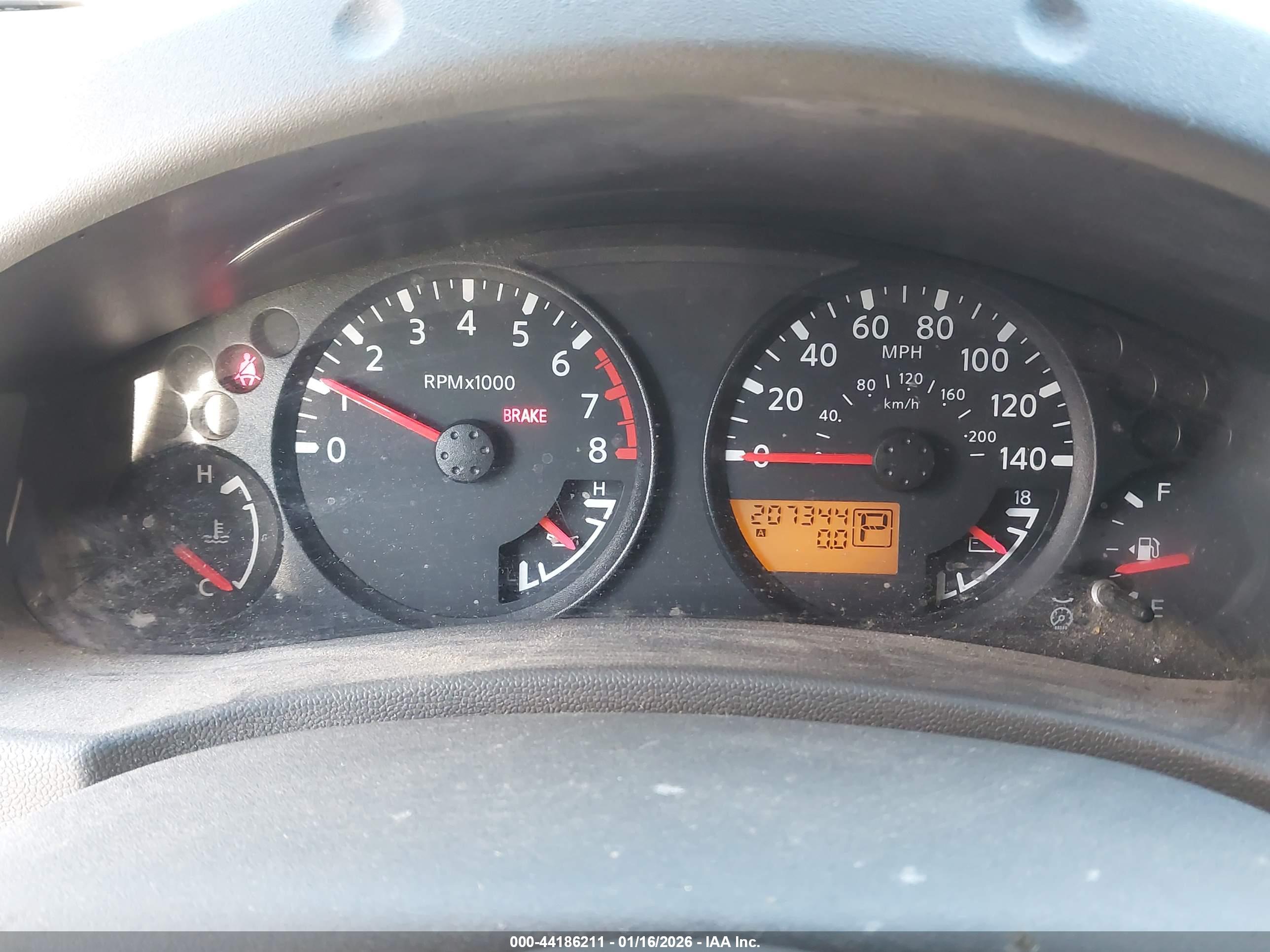 NISSAN FRONTIER image 7