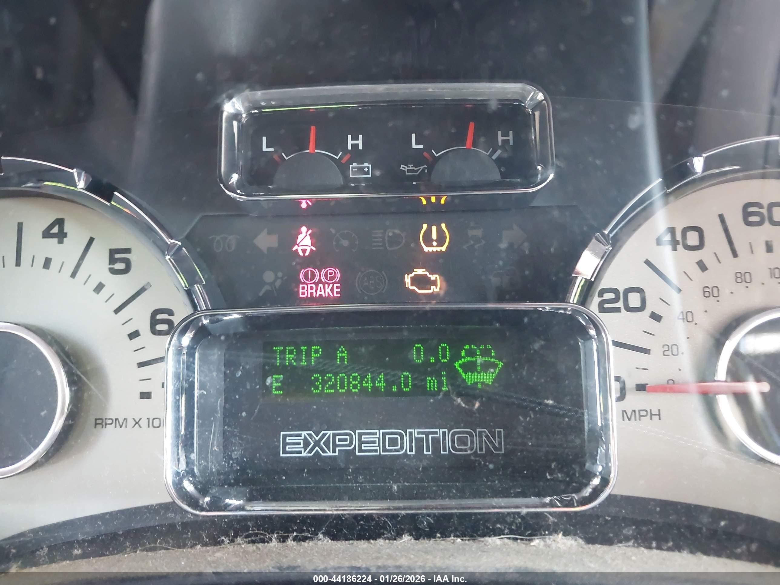 FORD EXPEDITION image 7