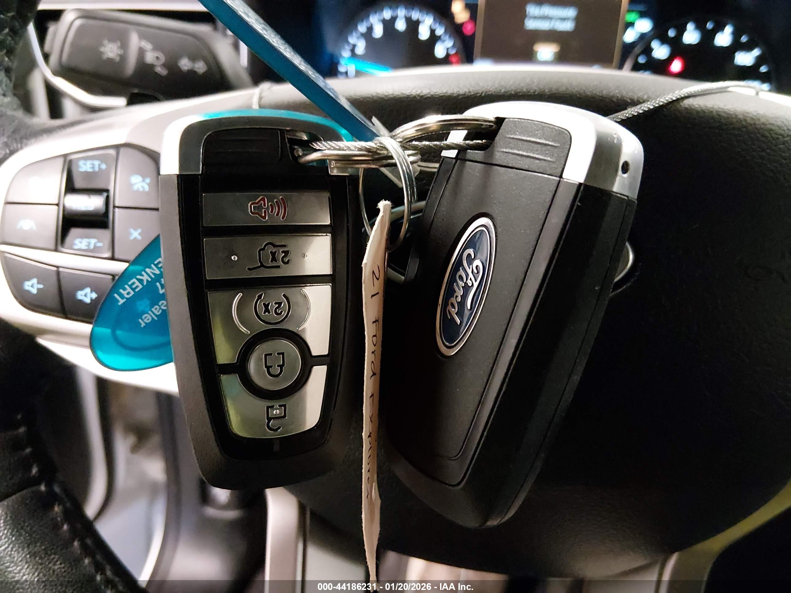 FORD EXPLORER image 11