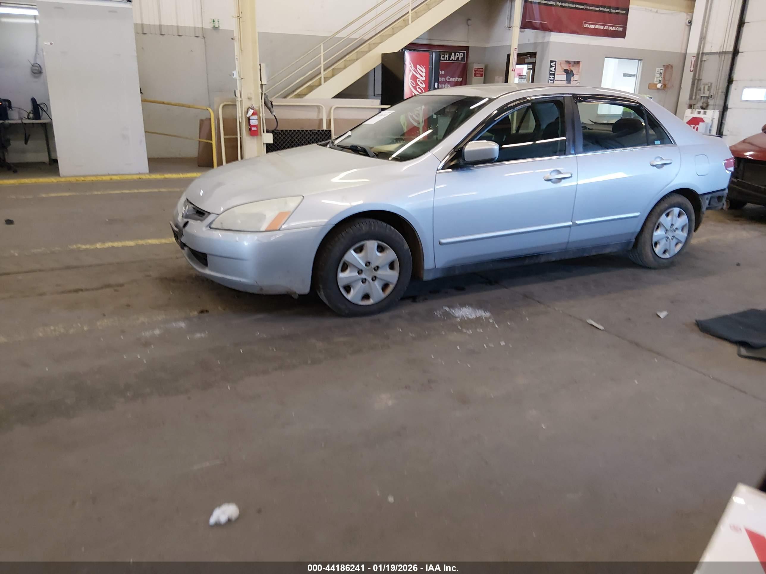 HONDA ACCORD image 2
