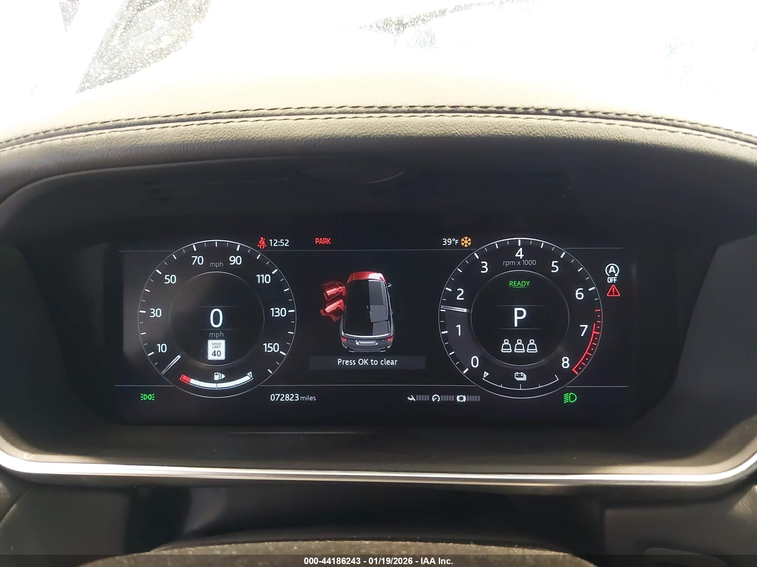 LAND ROVER image 7