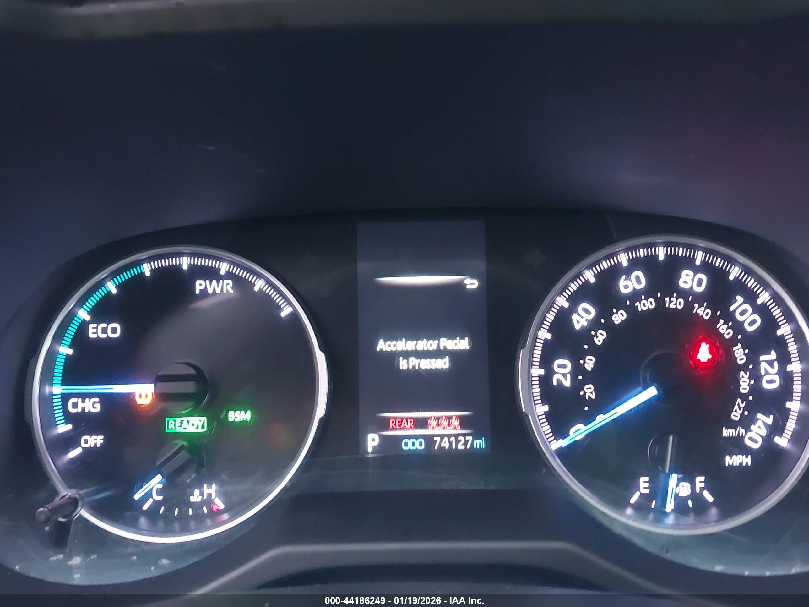 TOYOTA RAV4 image 7