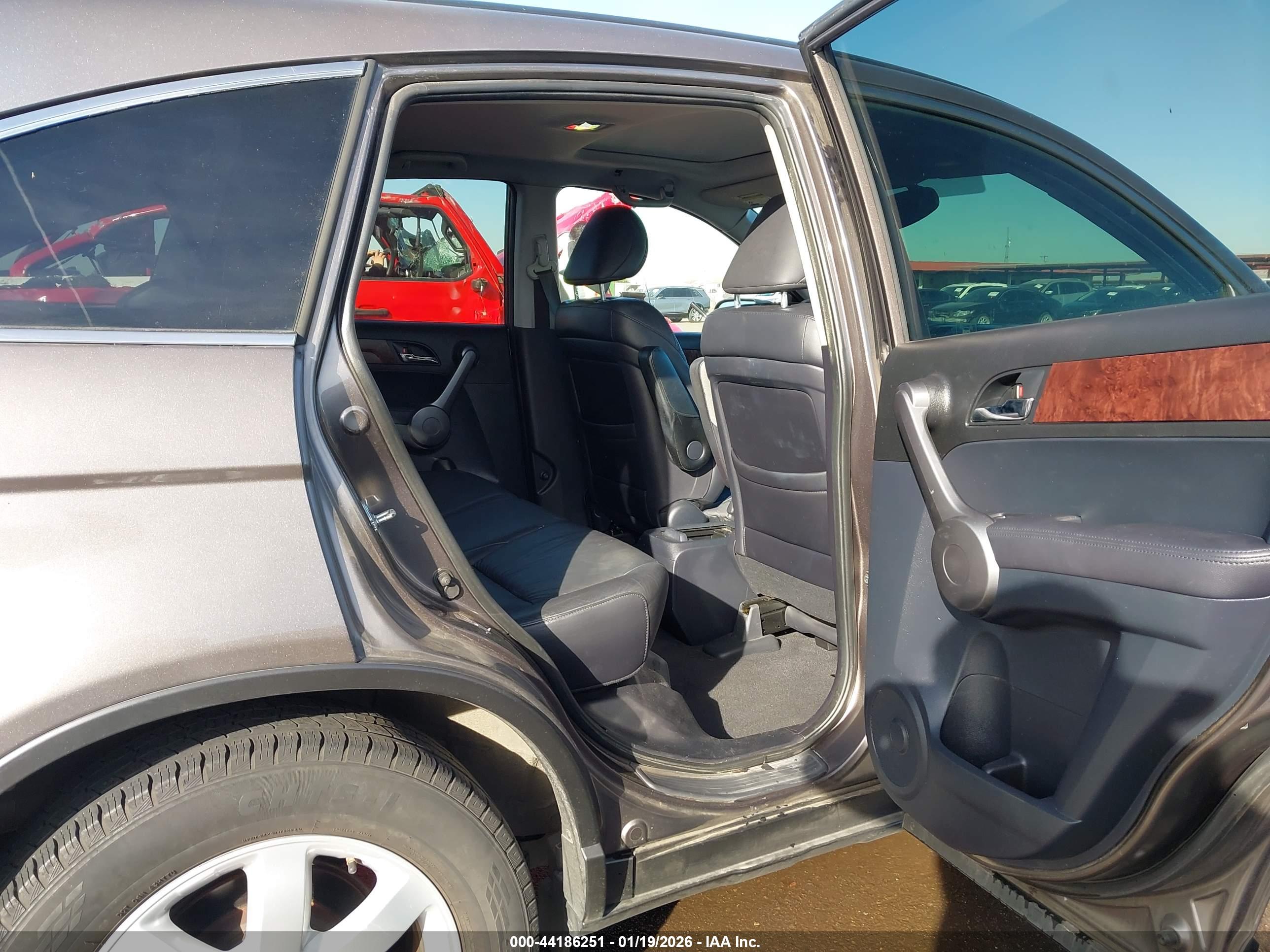 HONDA CR-V image 8
