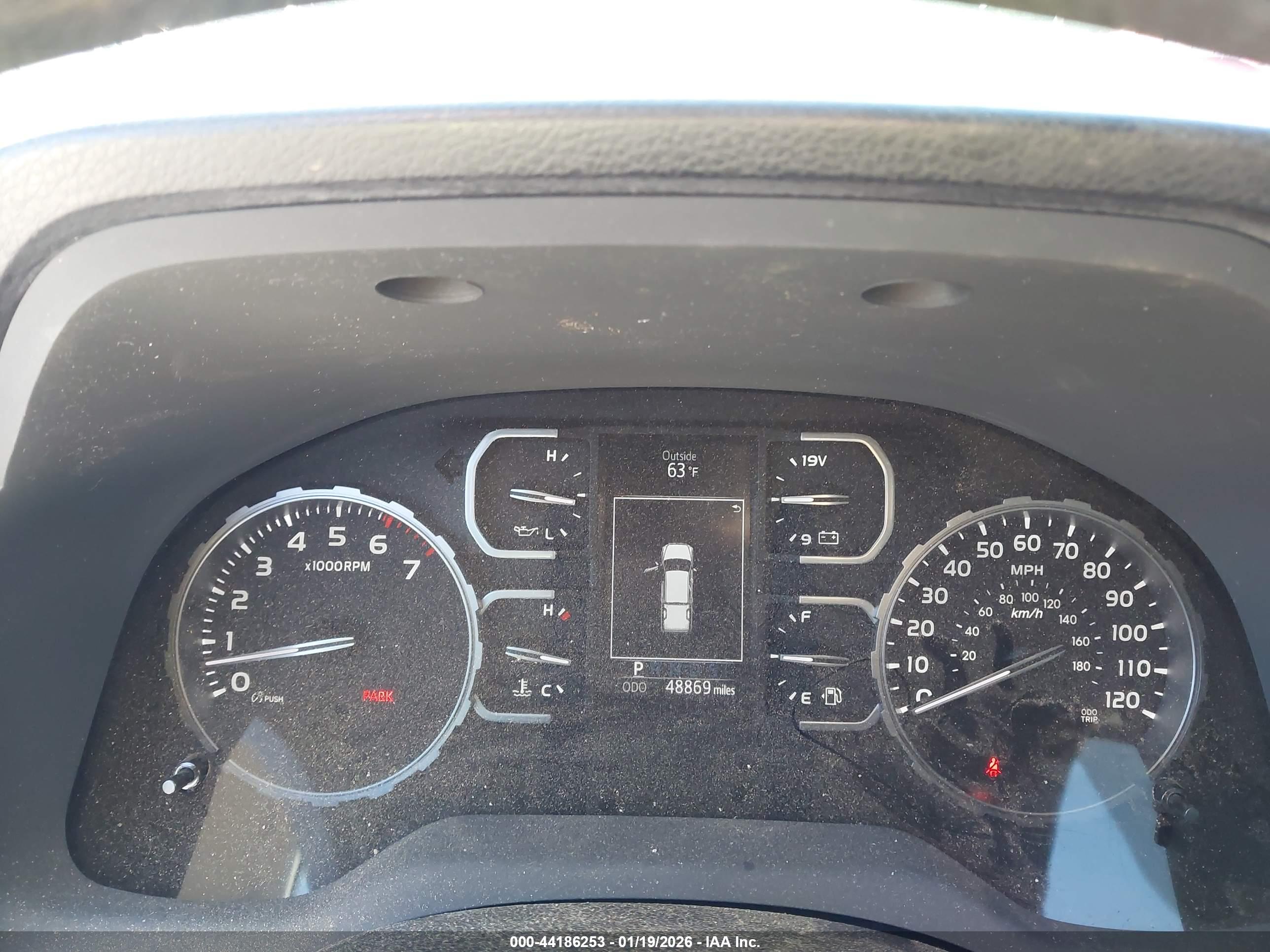 TOYOTA TUNDRA image 7