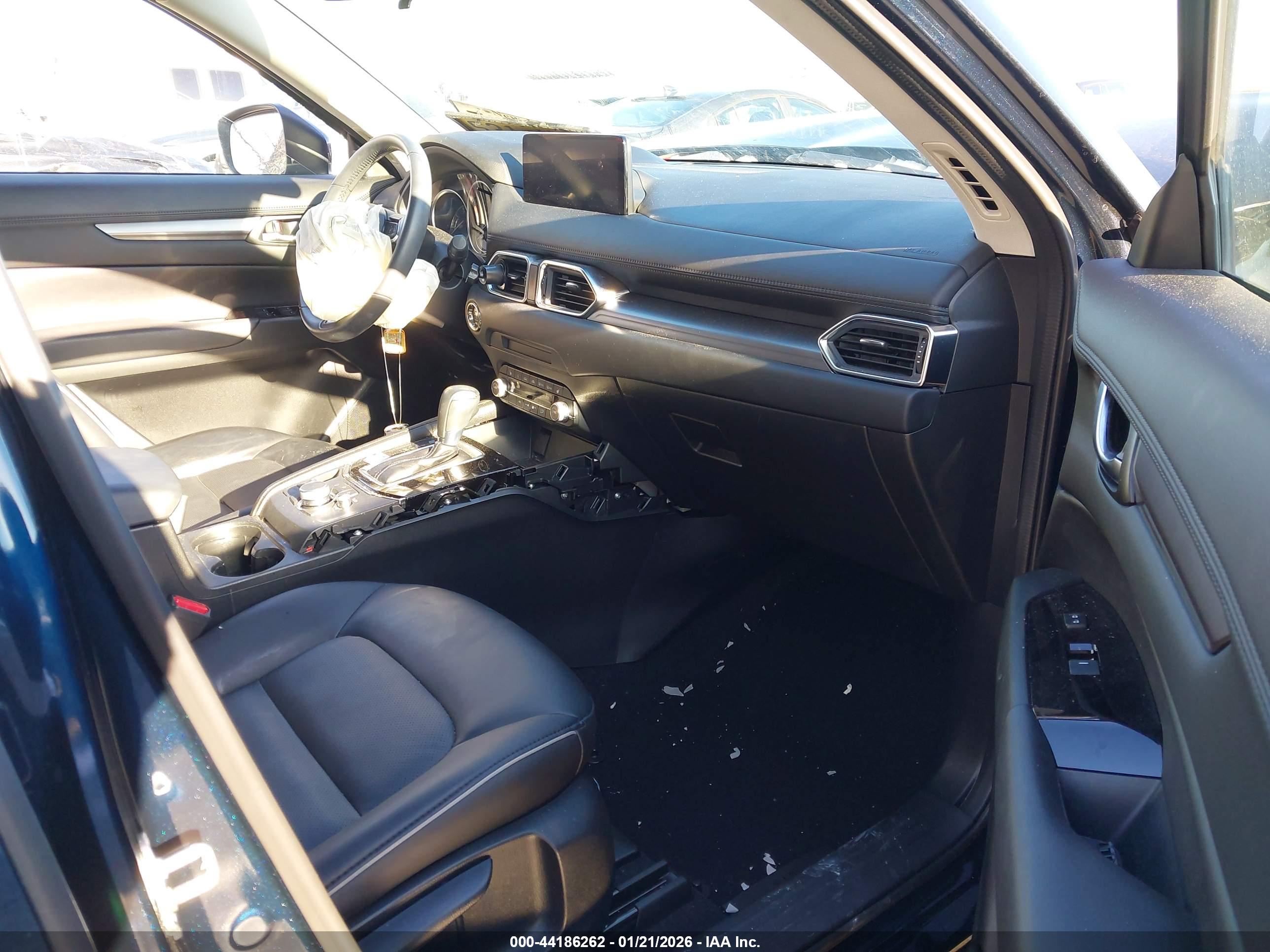 MAZDA CX-5 image 5