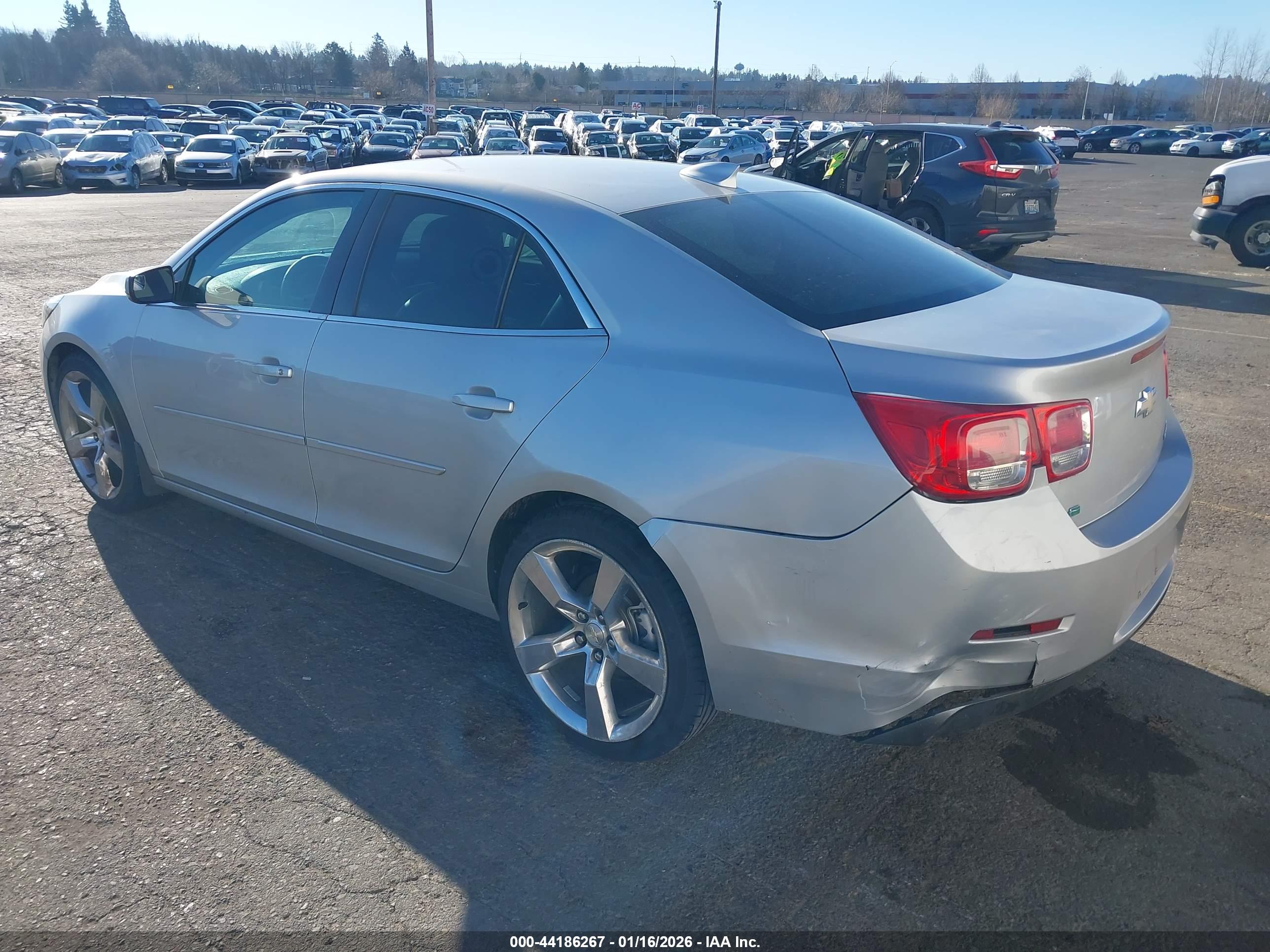 CHEVROLET MALIBU image 3