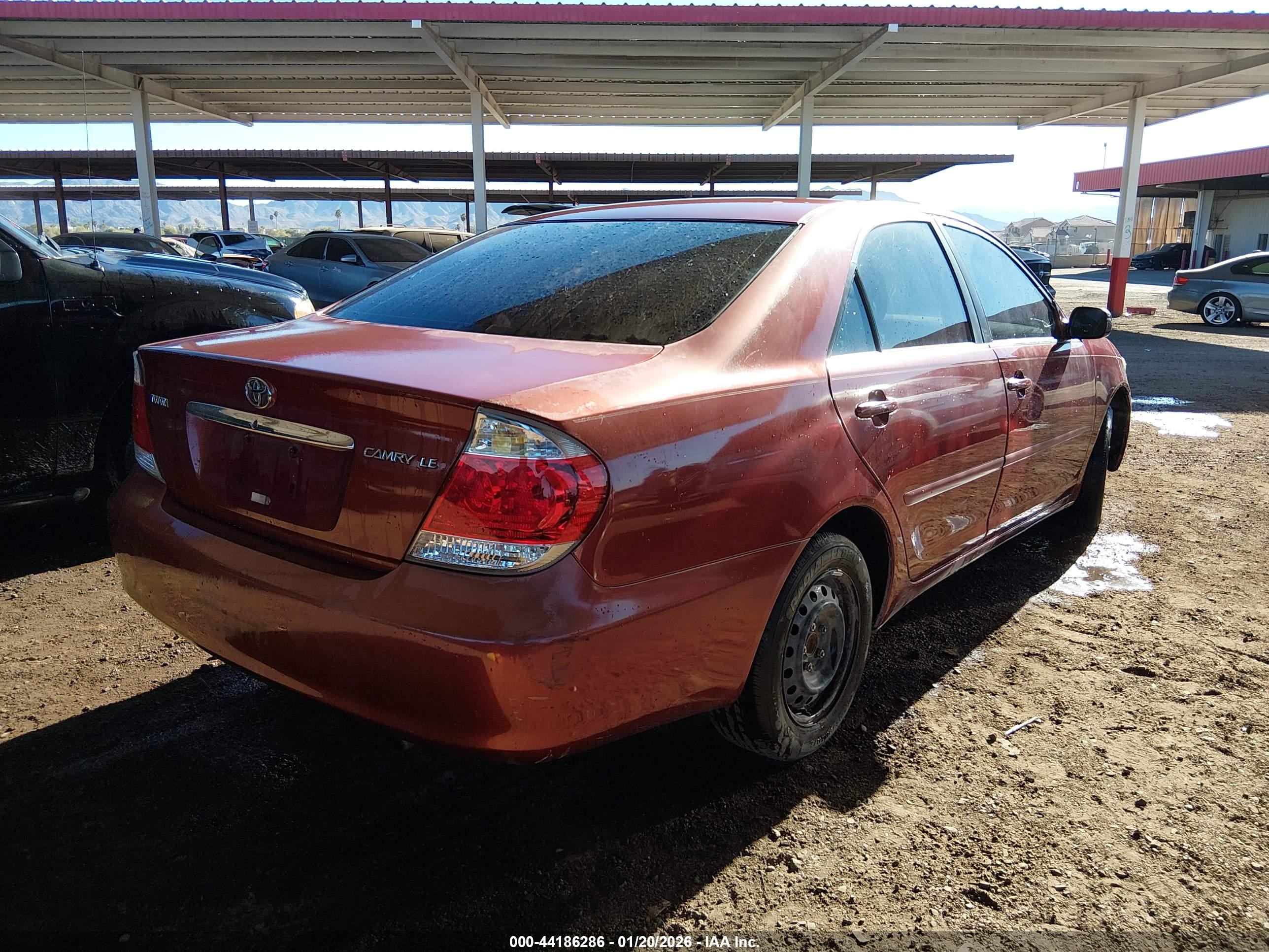 TOYOTA CAMRY image 4