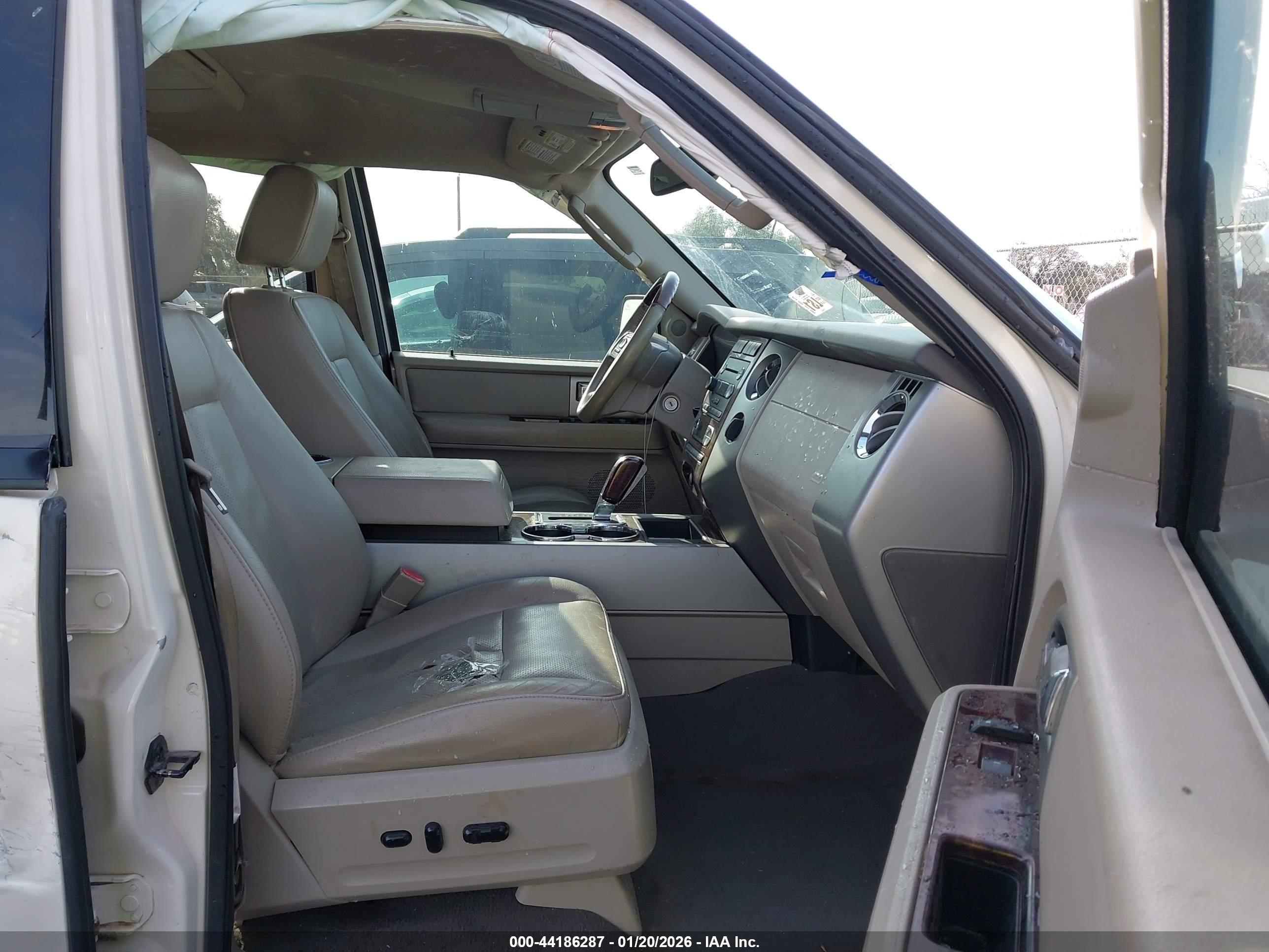 FORD EXPEDITION image 5