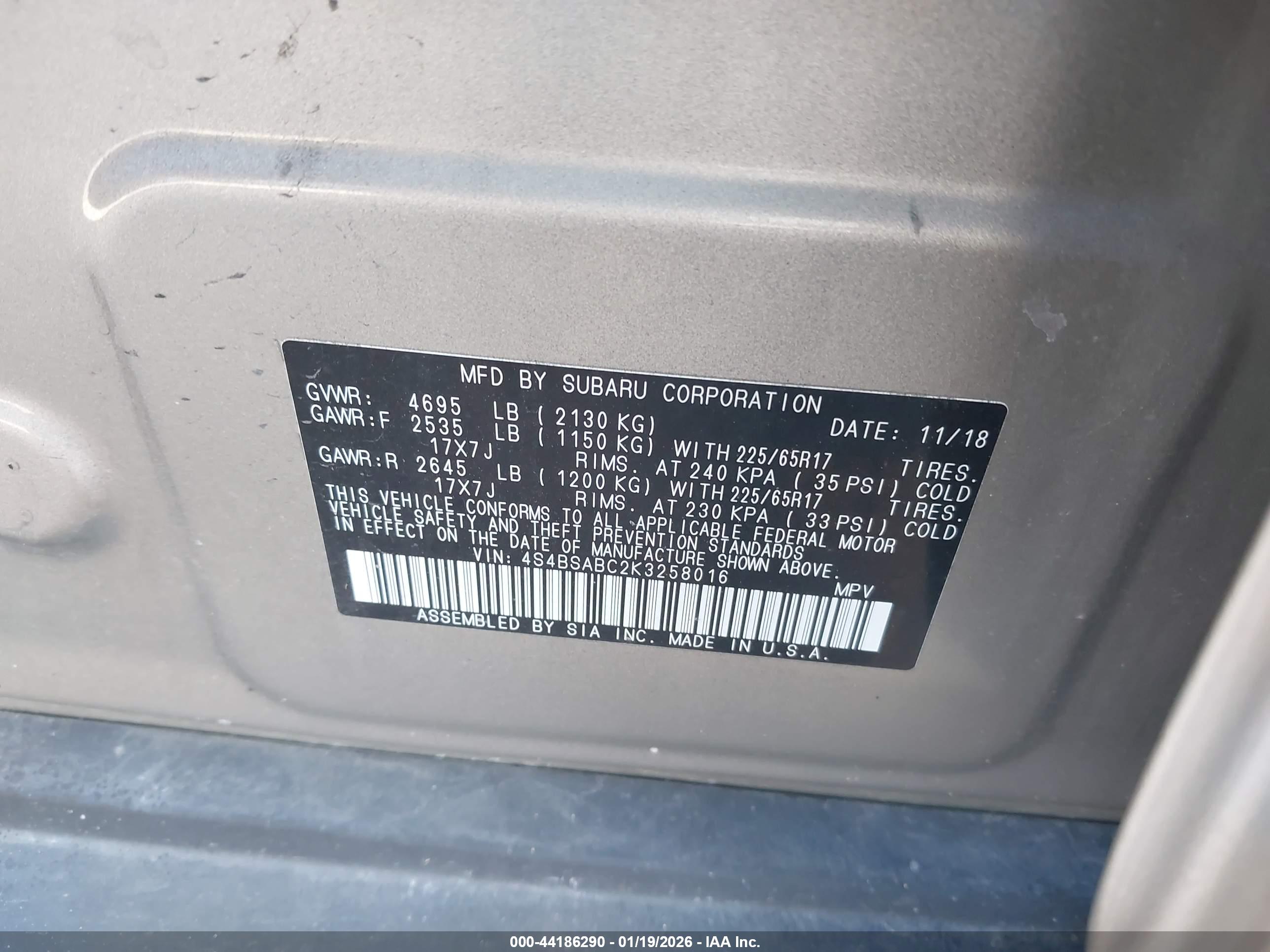 SUBARU OUTBACK image 9