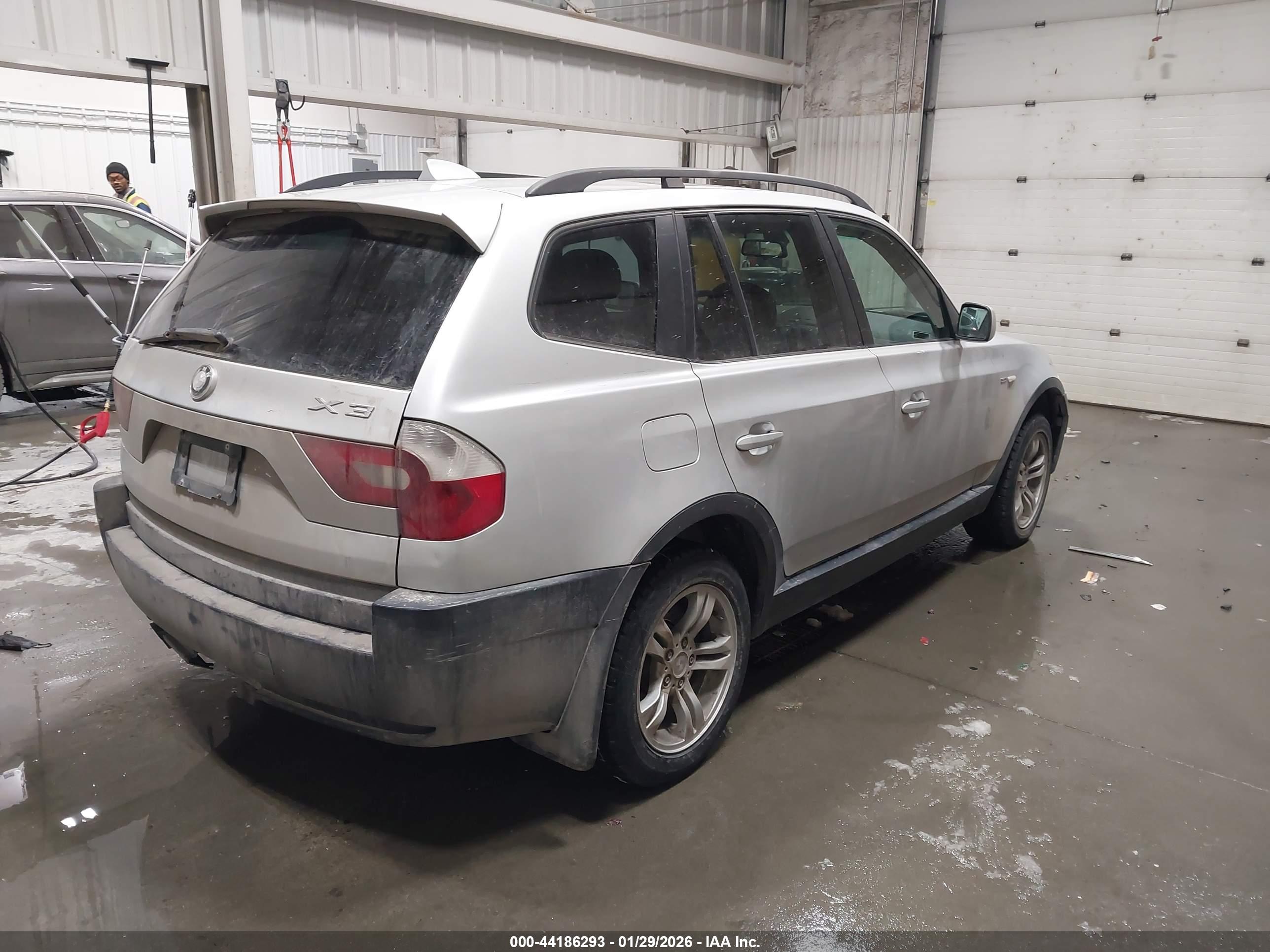 BMW X3 image 4