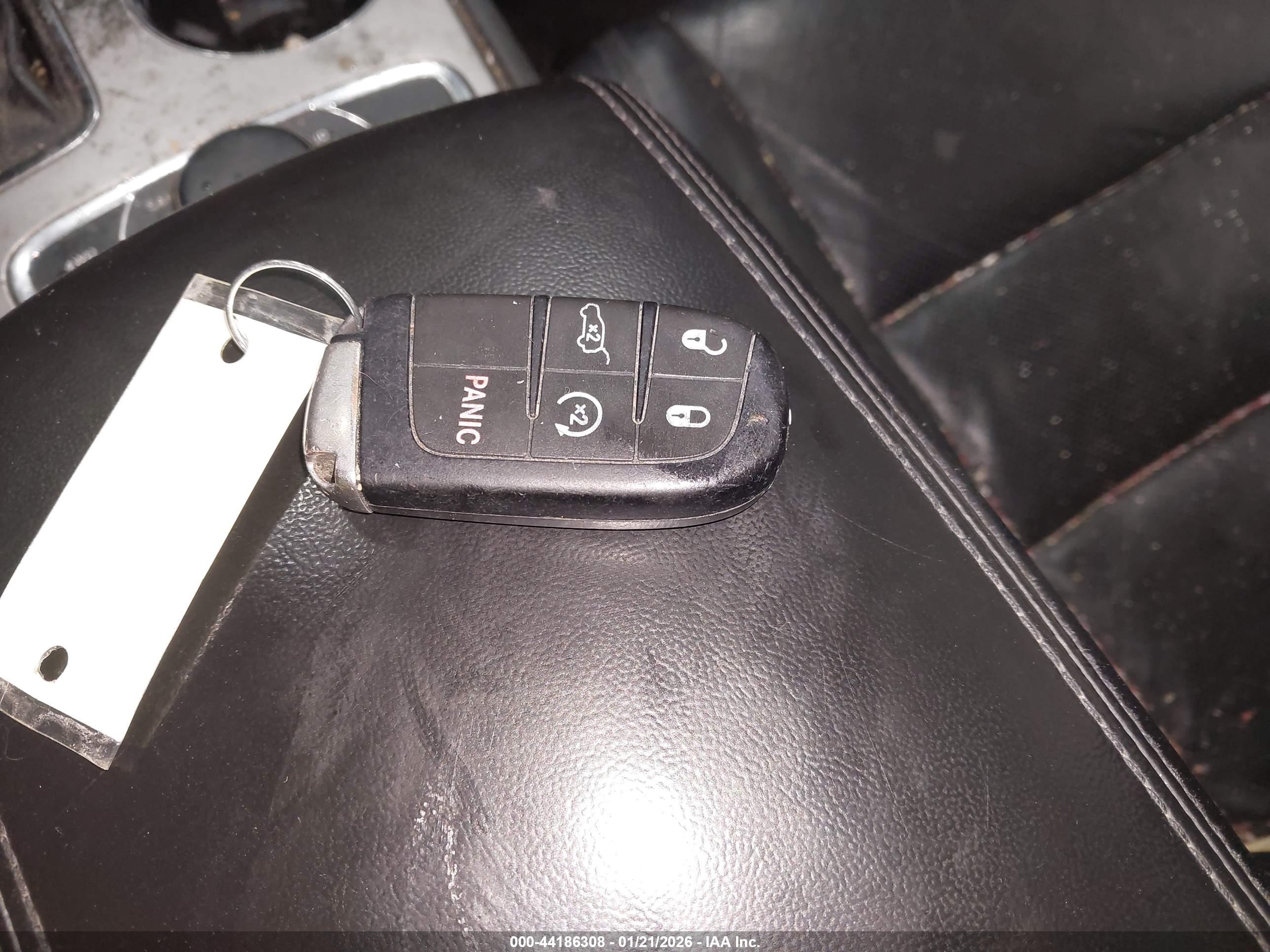 JEEP GRAND image 11