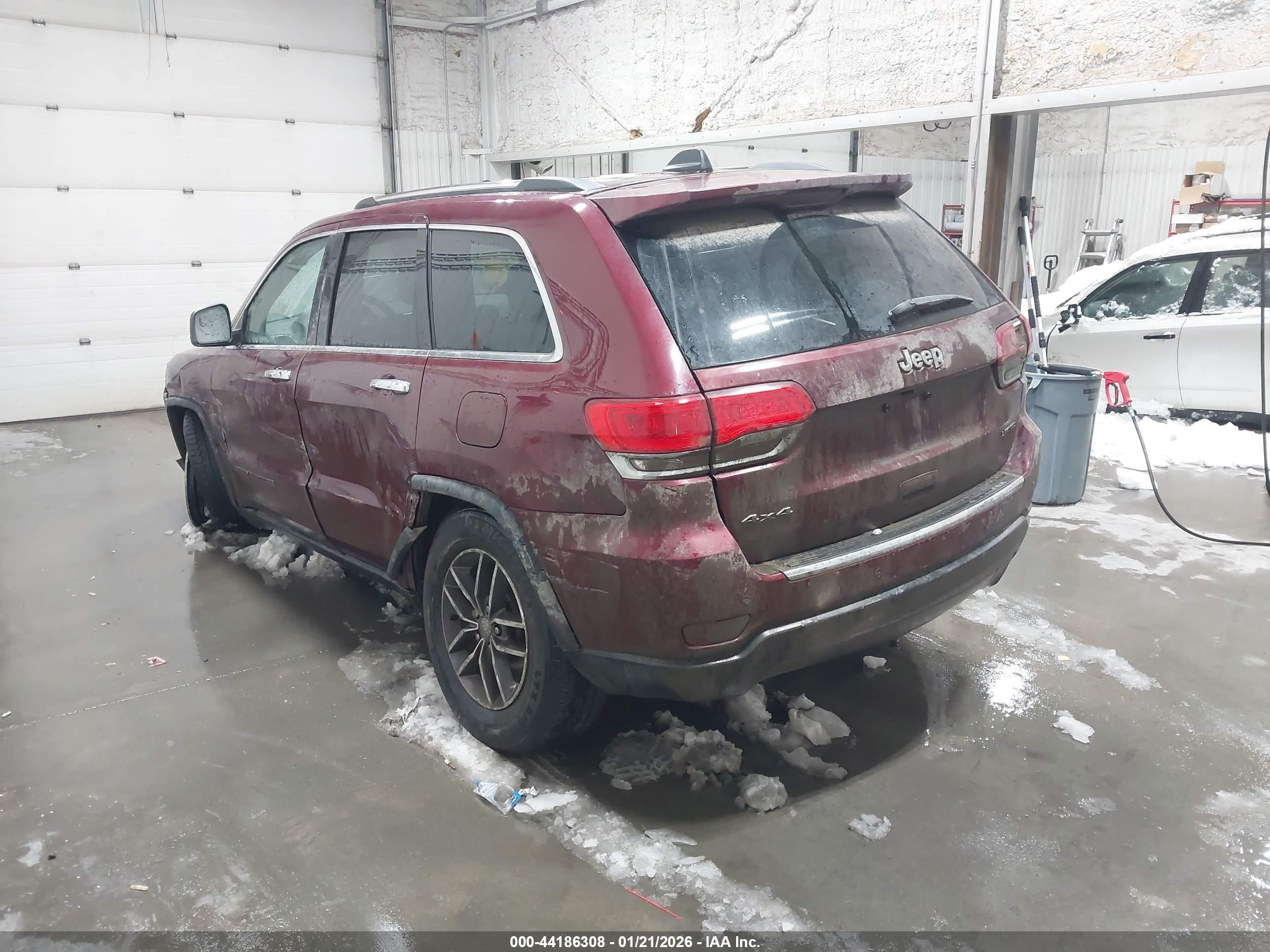 JEEP GRAND image 3