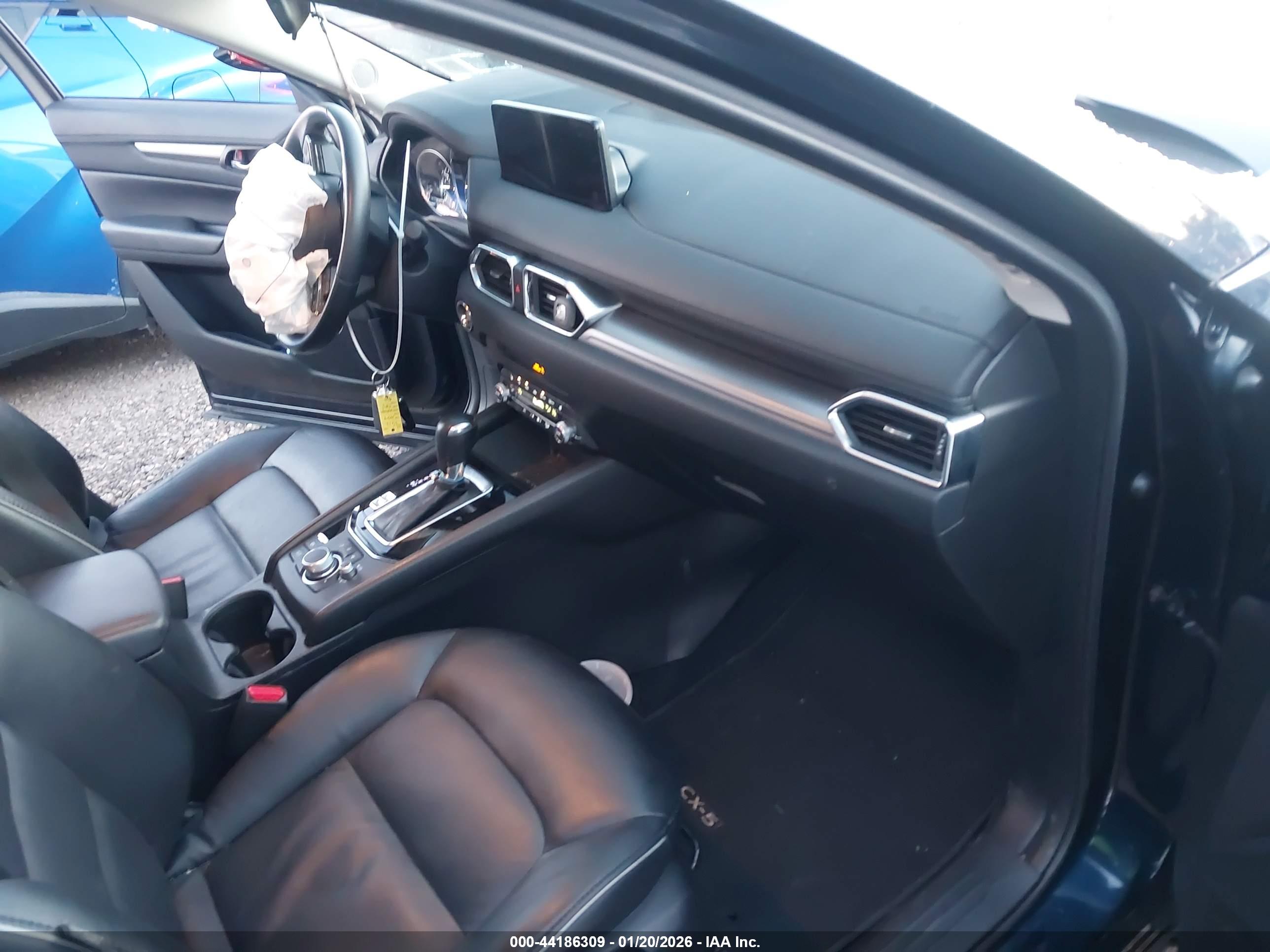 MAZDA CX-5 image 5