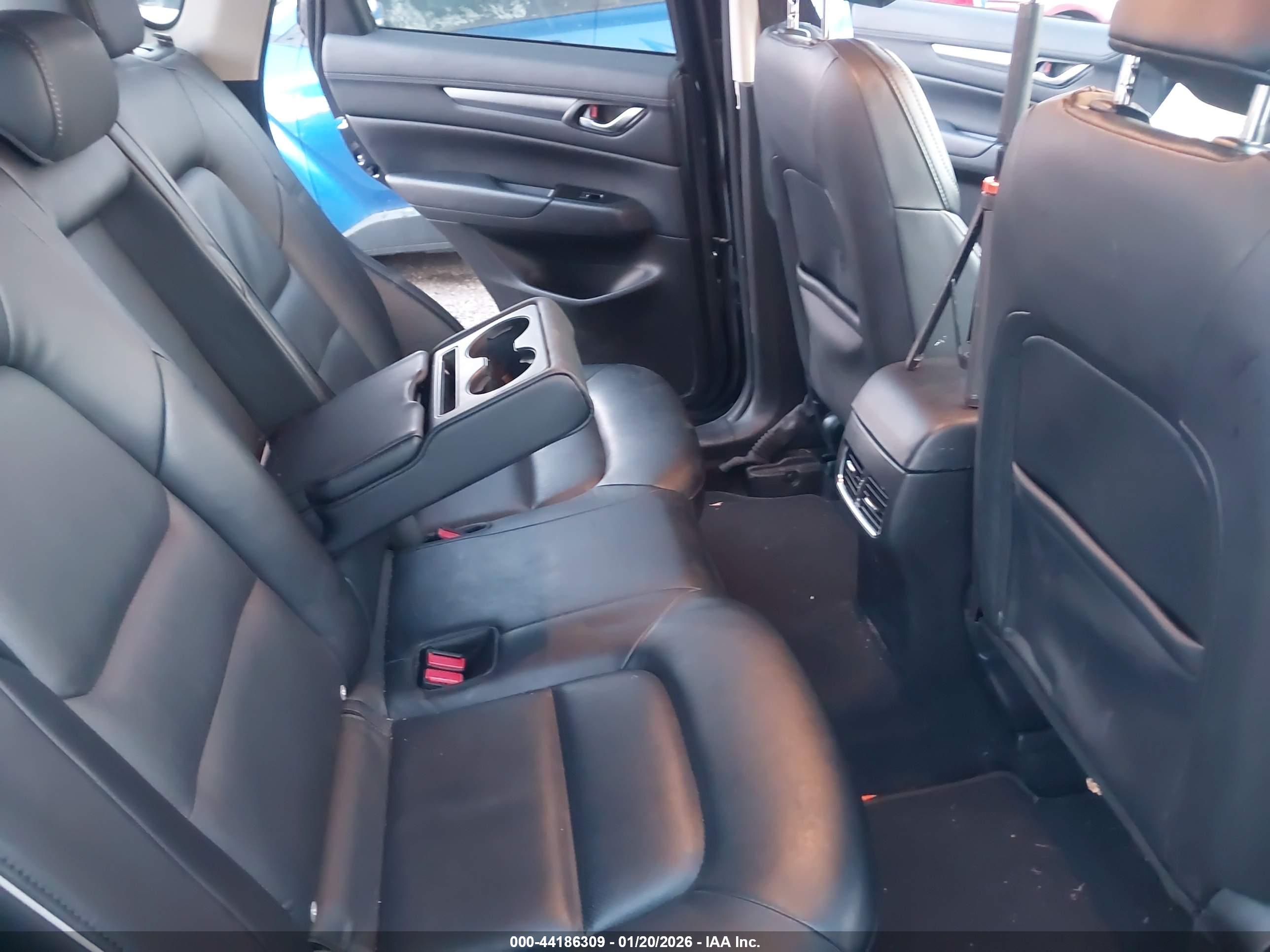 MAZDA CX-5 image 8
