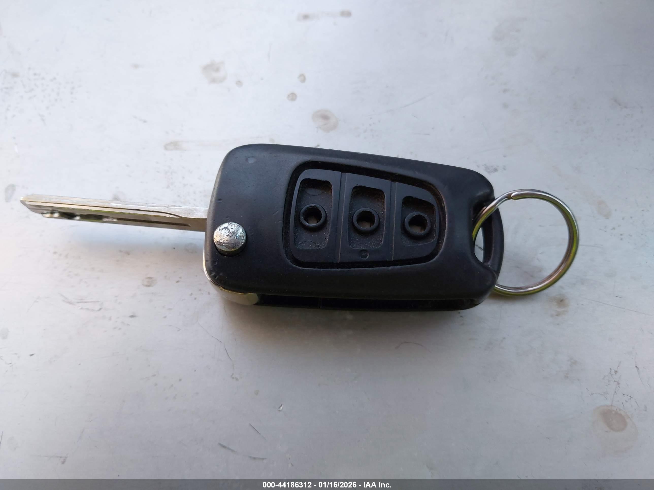 KIA SPORTAGE image 11