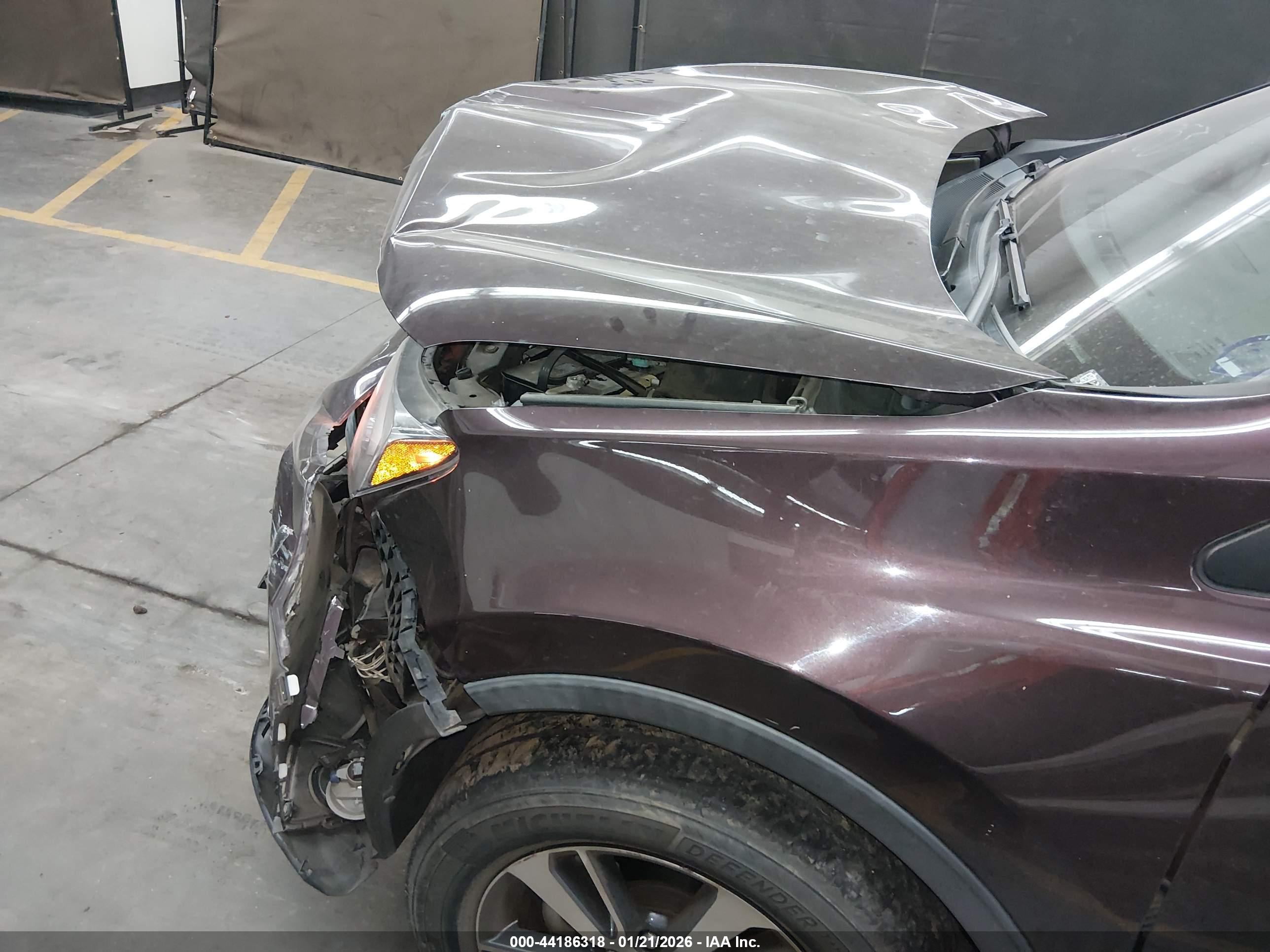 TOYOTA RAV4 image 6