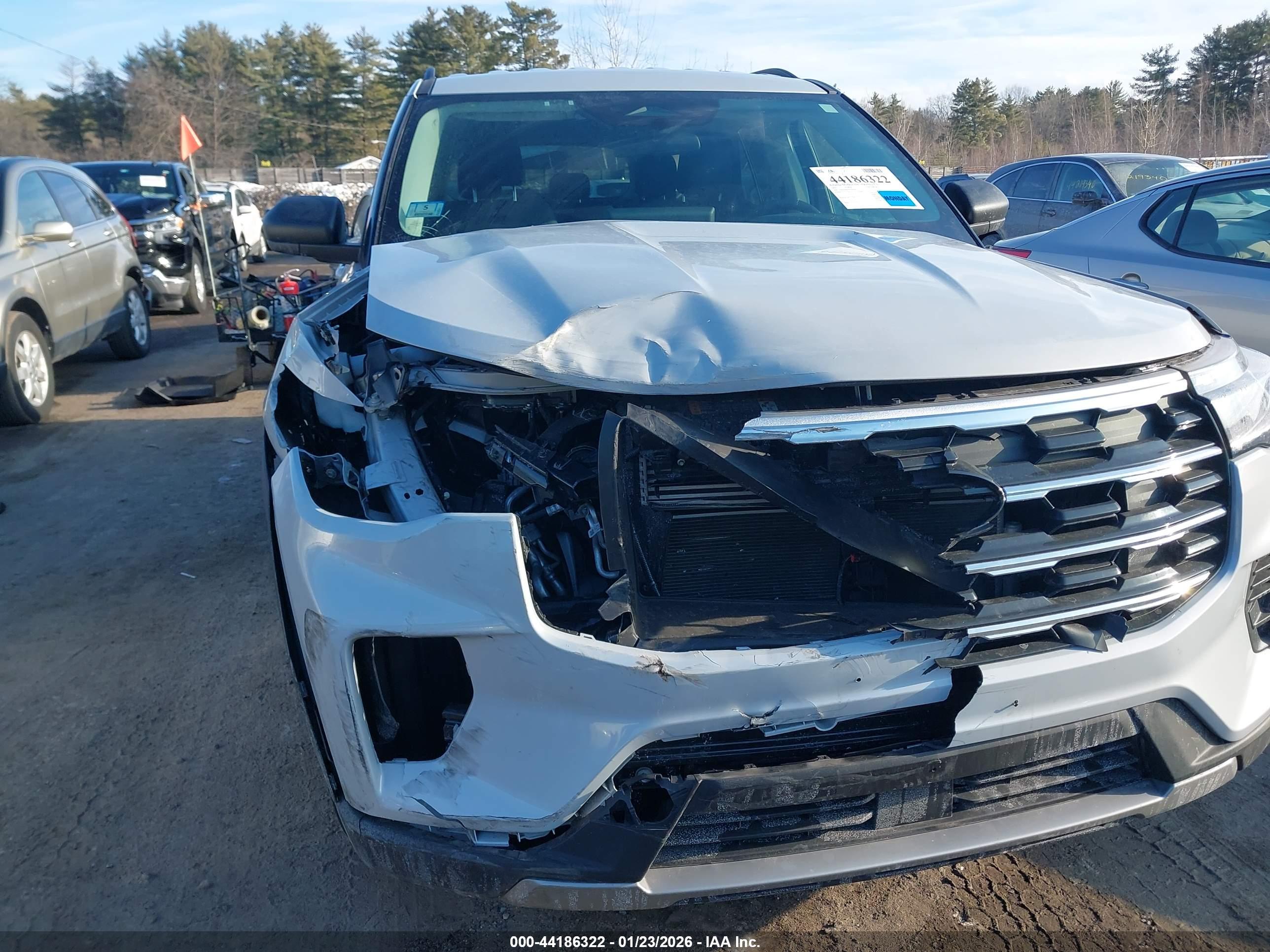 FORD EXPLORER image 6
