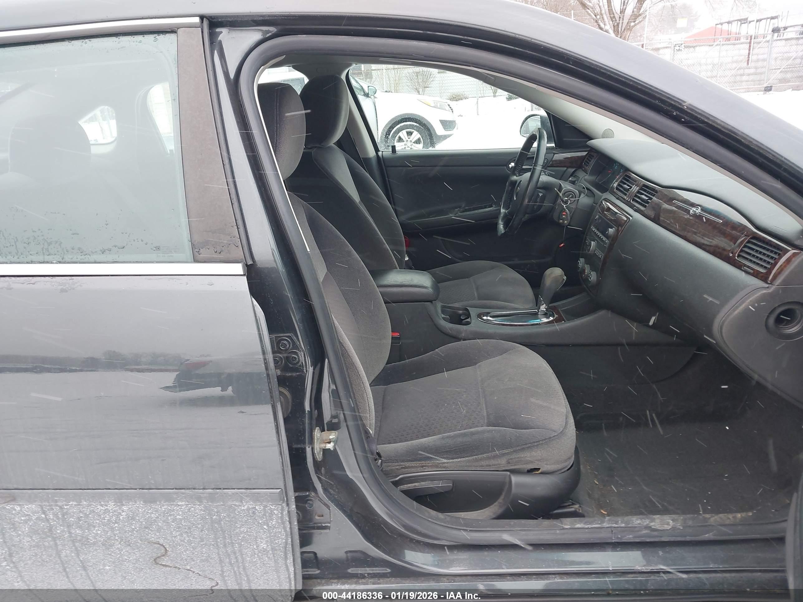 CHEVROLET IMPALA image 5