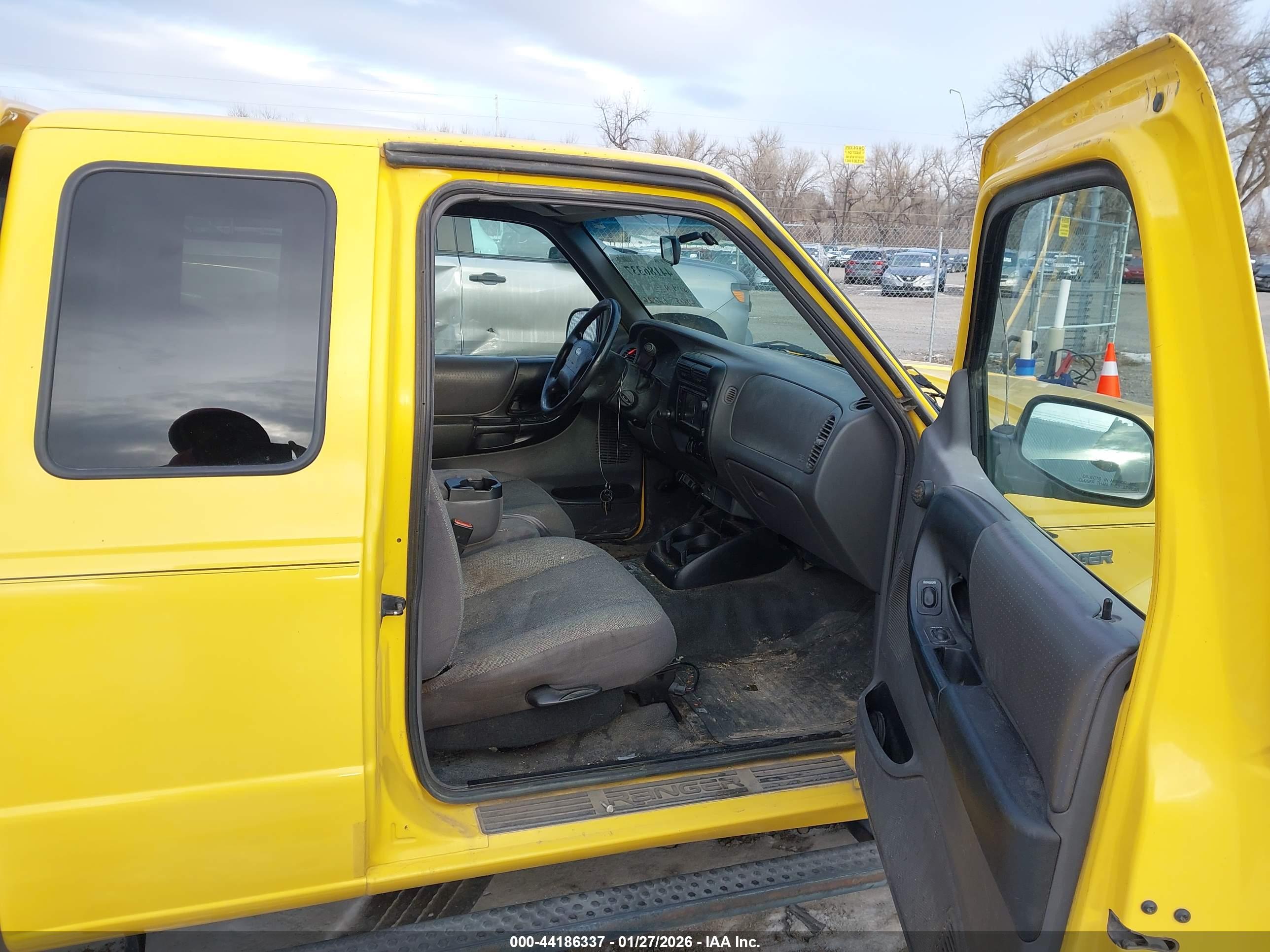 FORD RANGER image 5