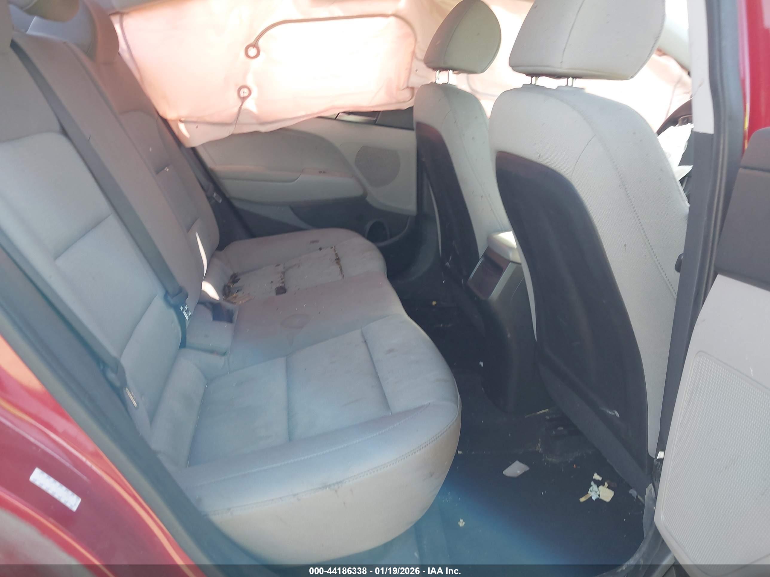 HYUNDAI ELANTRA image 8