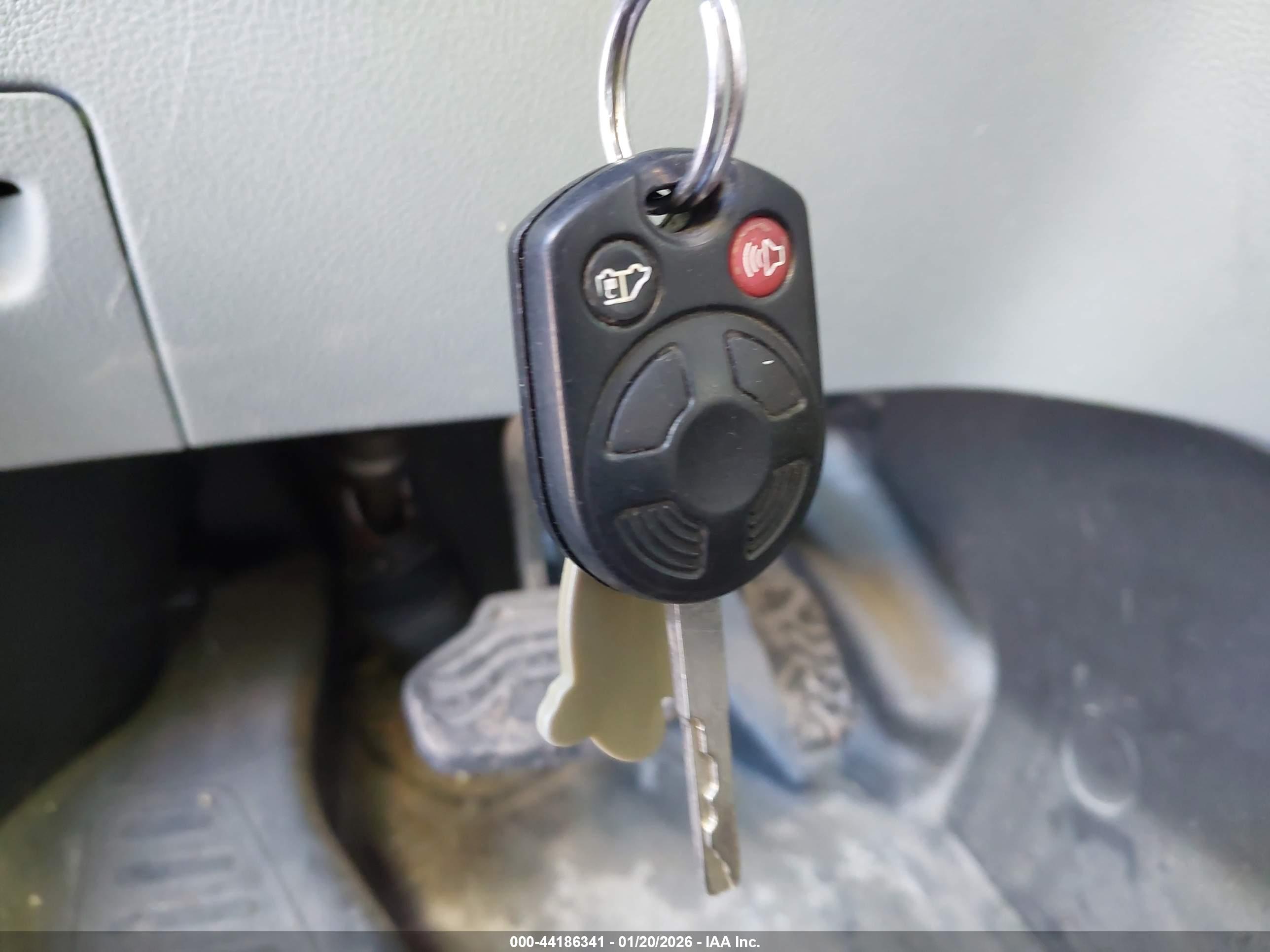 FORD TRANSIT-250 image 11