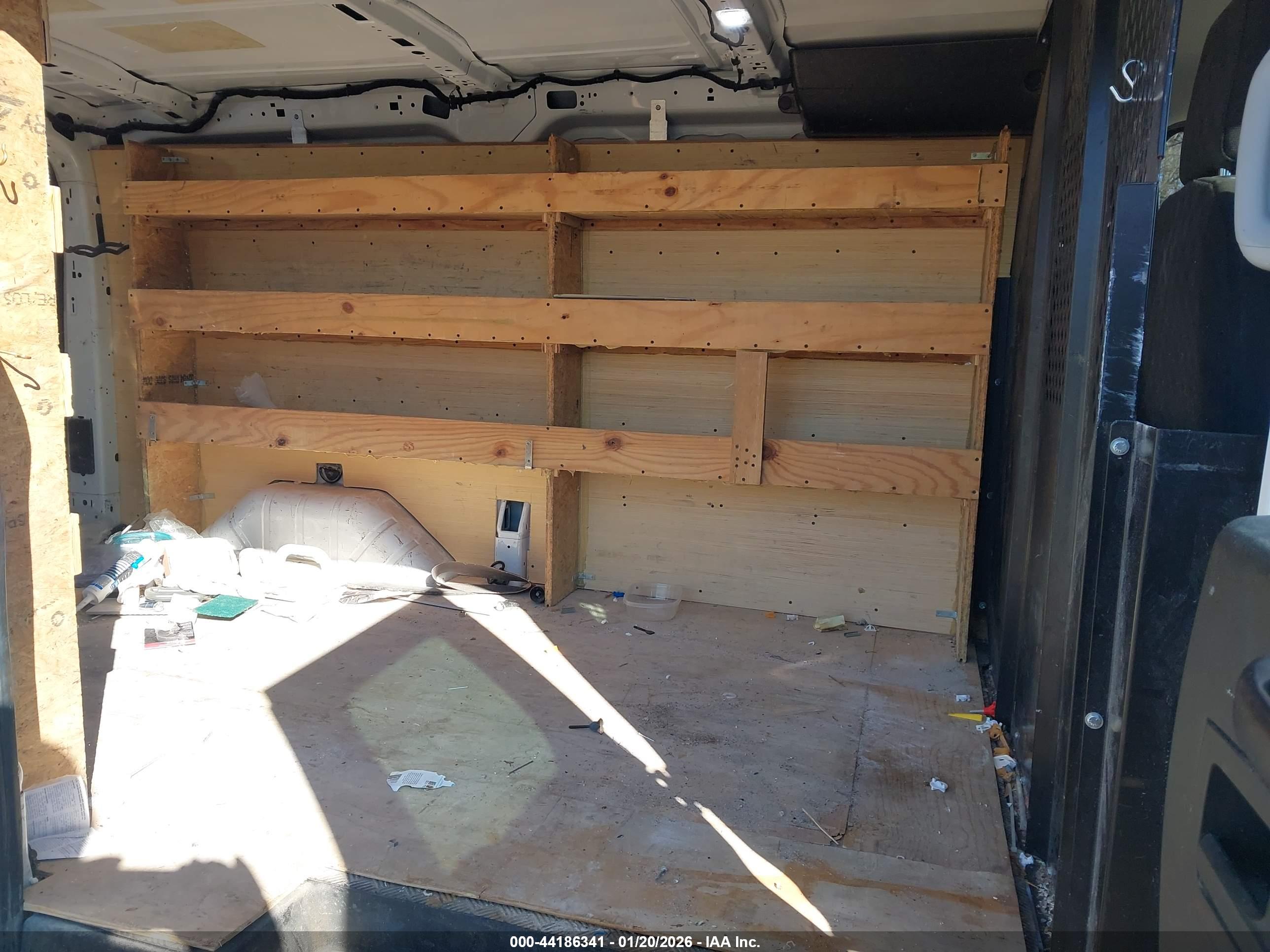 FORD TRANSIT-250 image 8