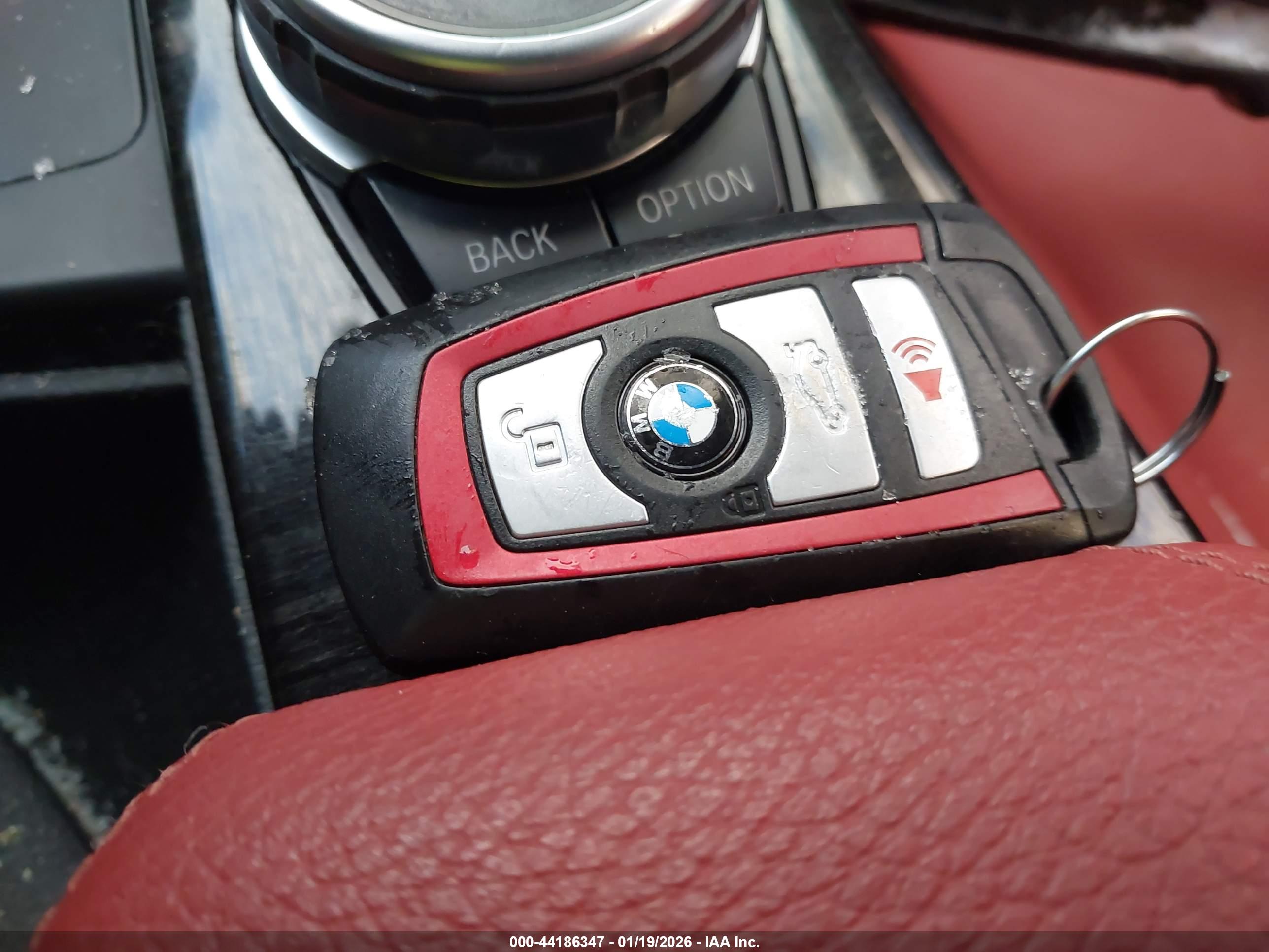 BMW 330I image 11