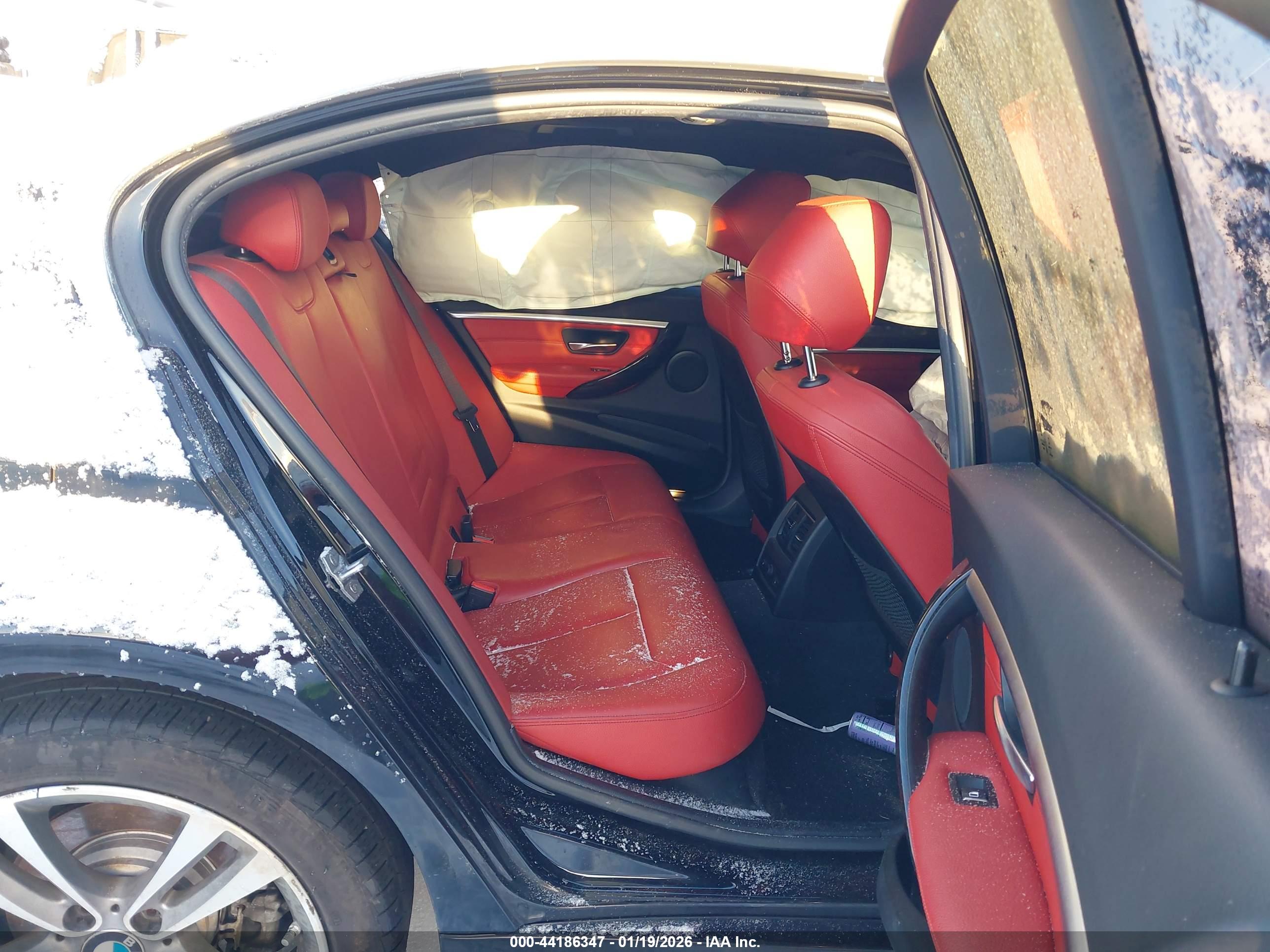 BMW 330I image 8