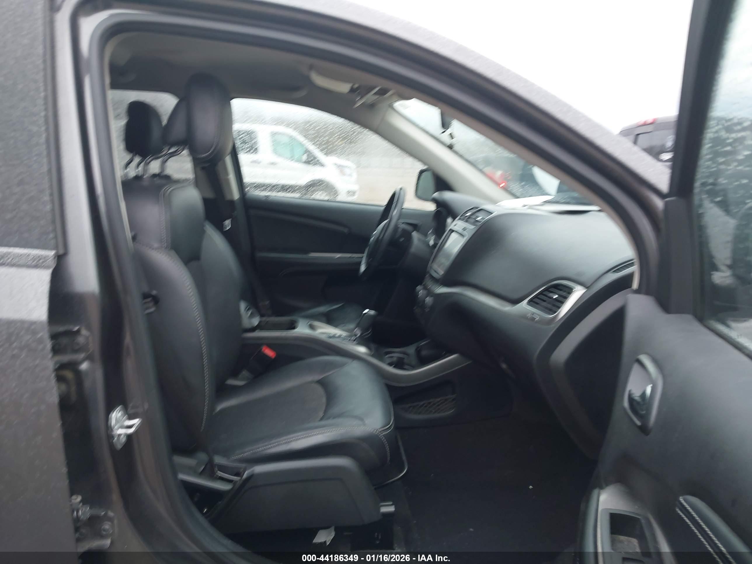 DODGE JOURNEY image 5