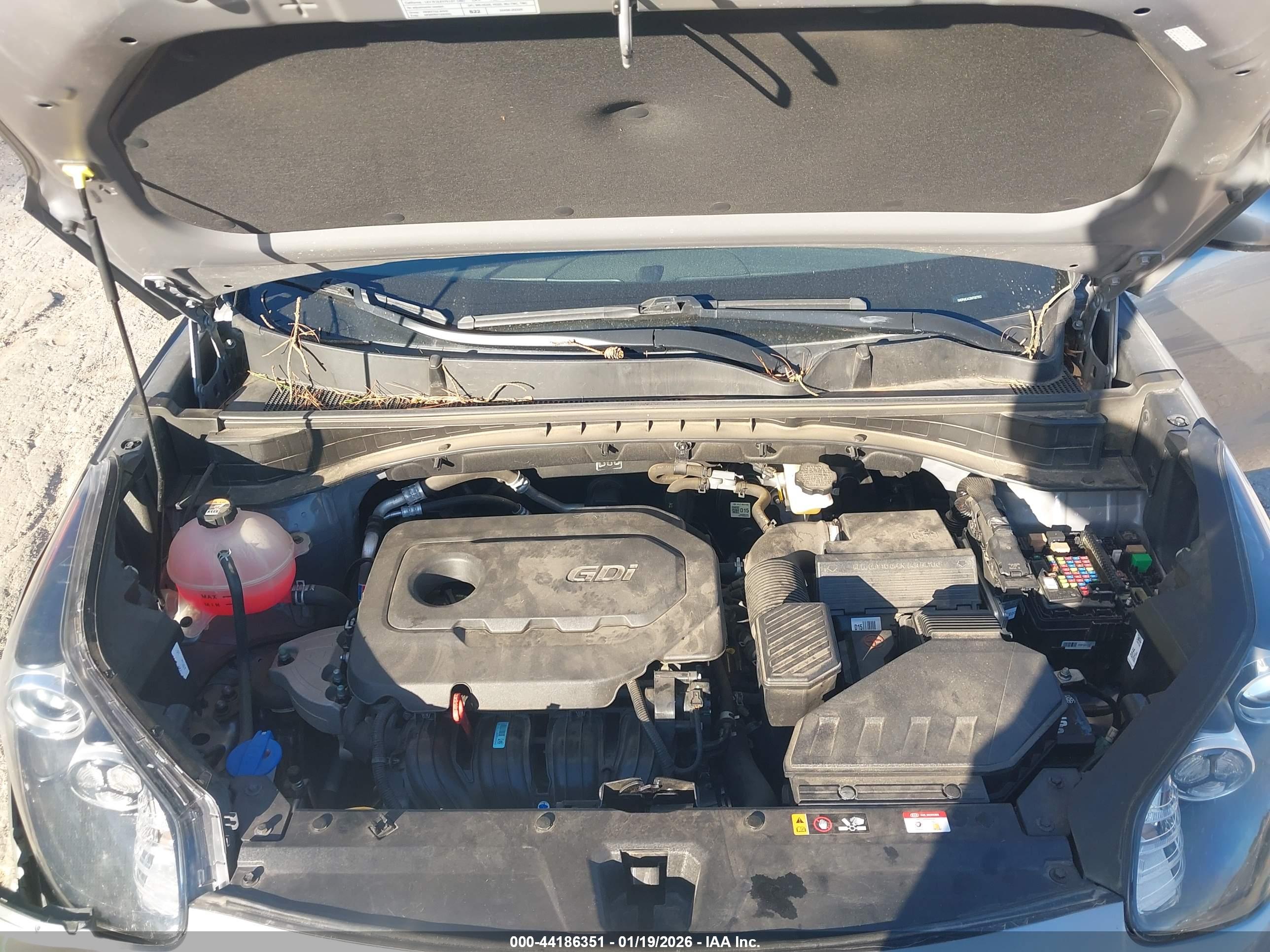 KIA SPORTAGE image 10
