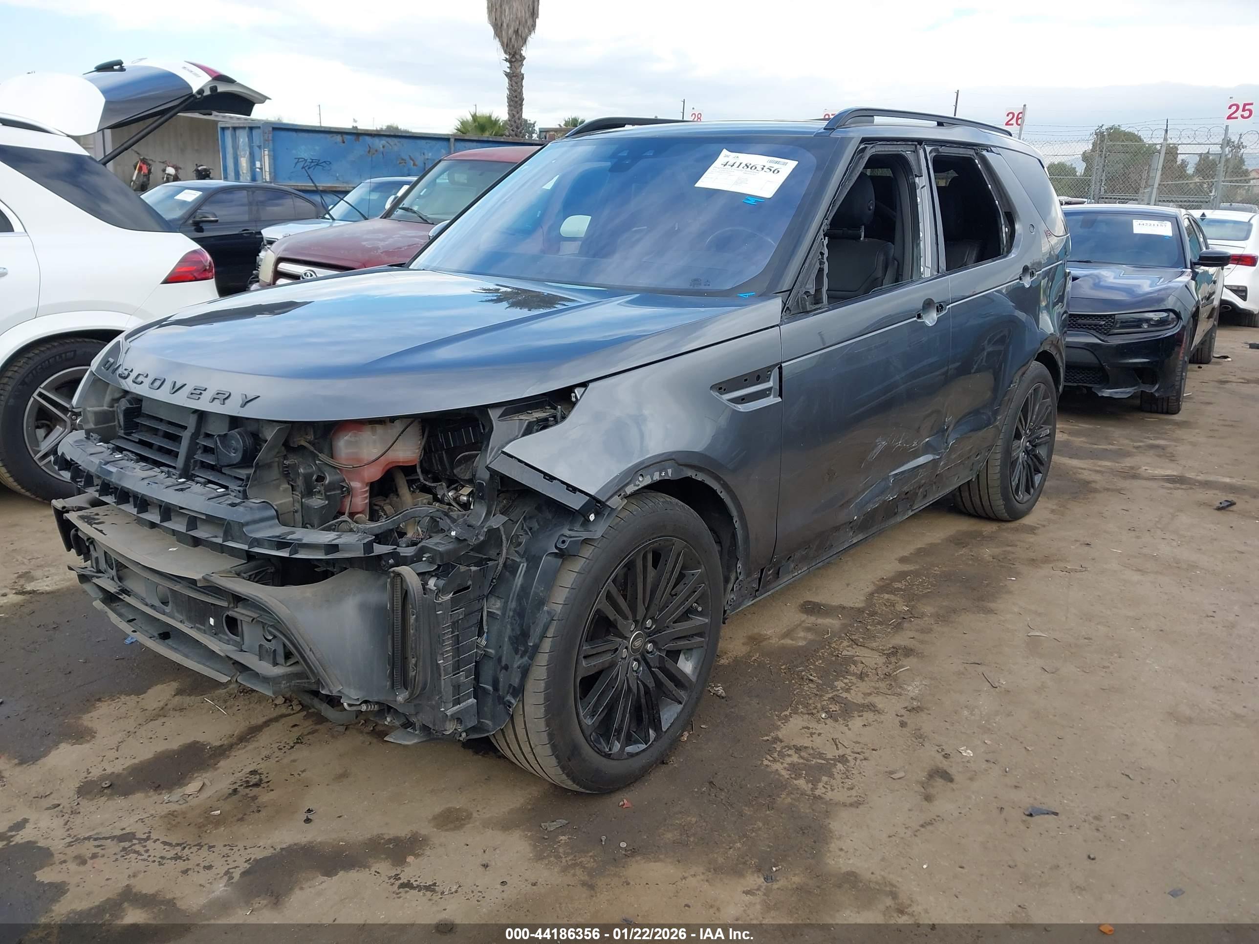 LAND ROVER image 2