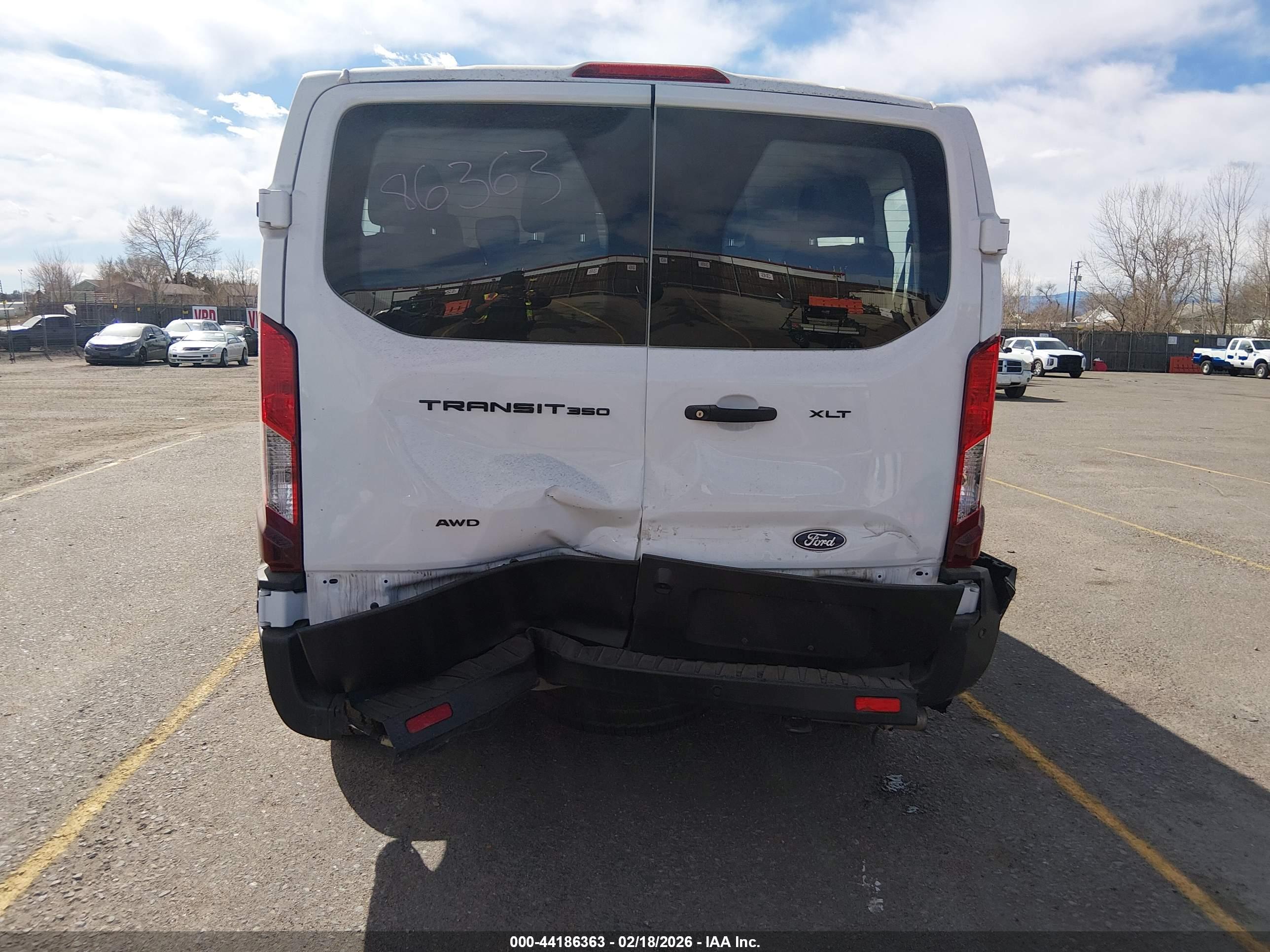 FORD TRANSIT-350 image 6