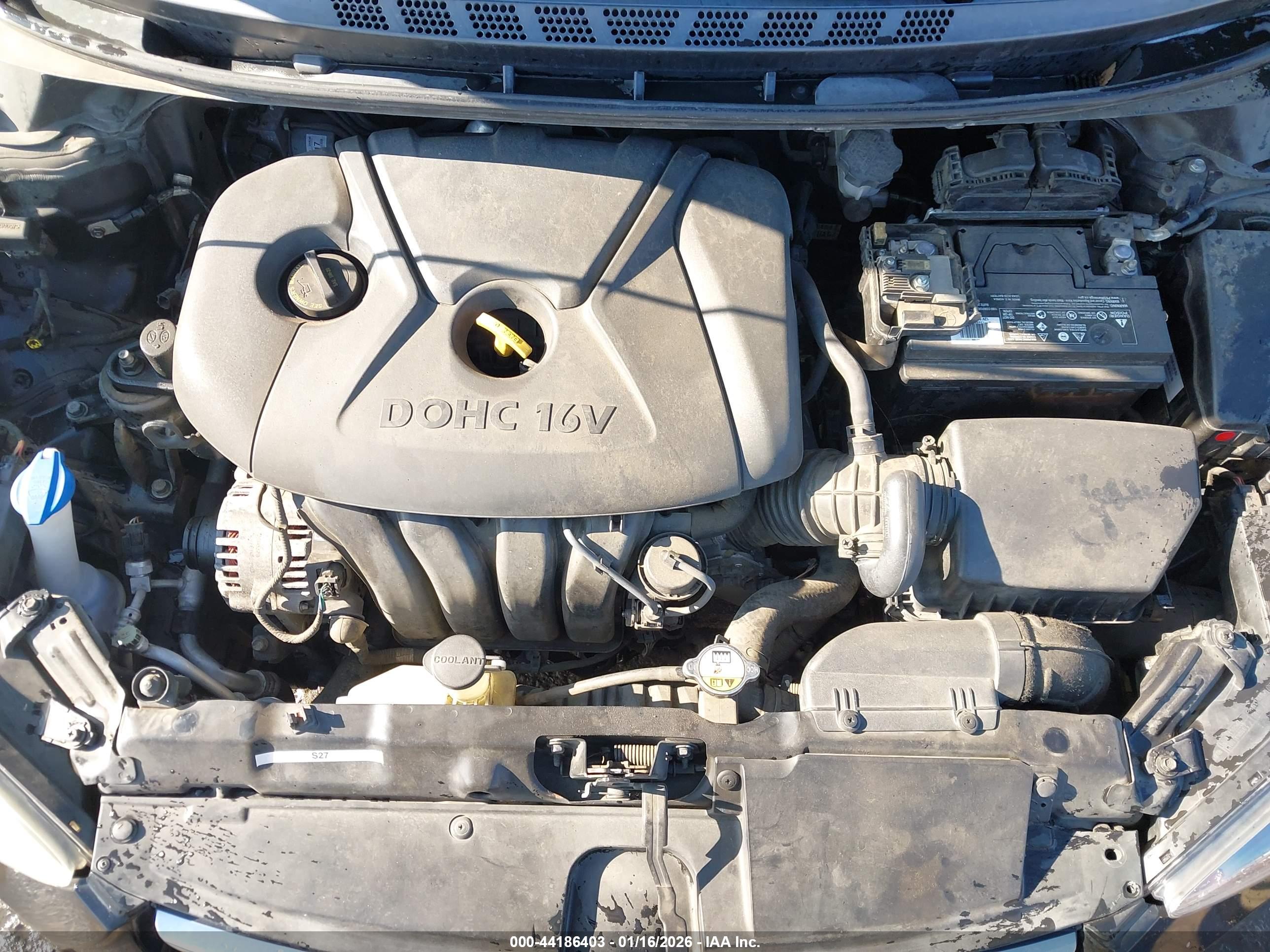 HYUNDAI ELANTRA image 10