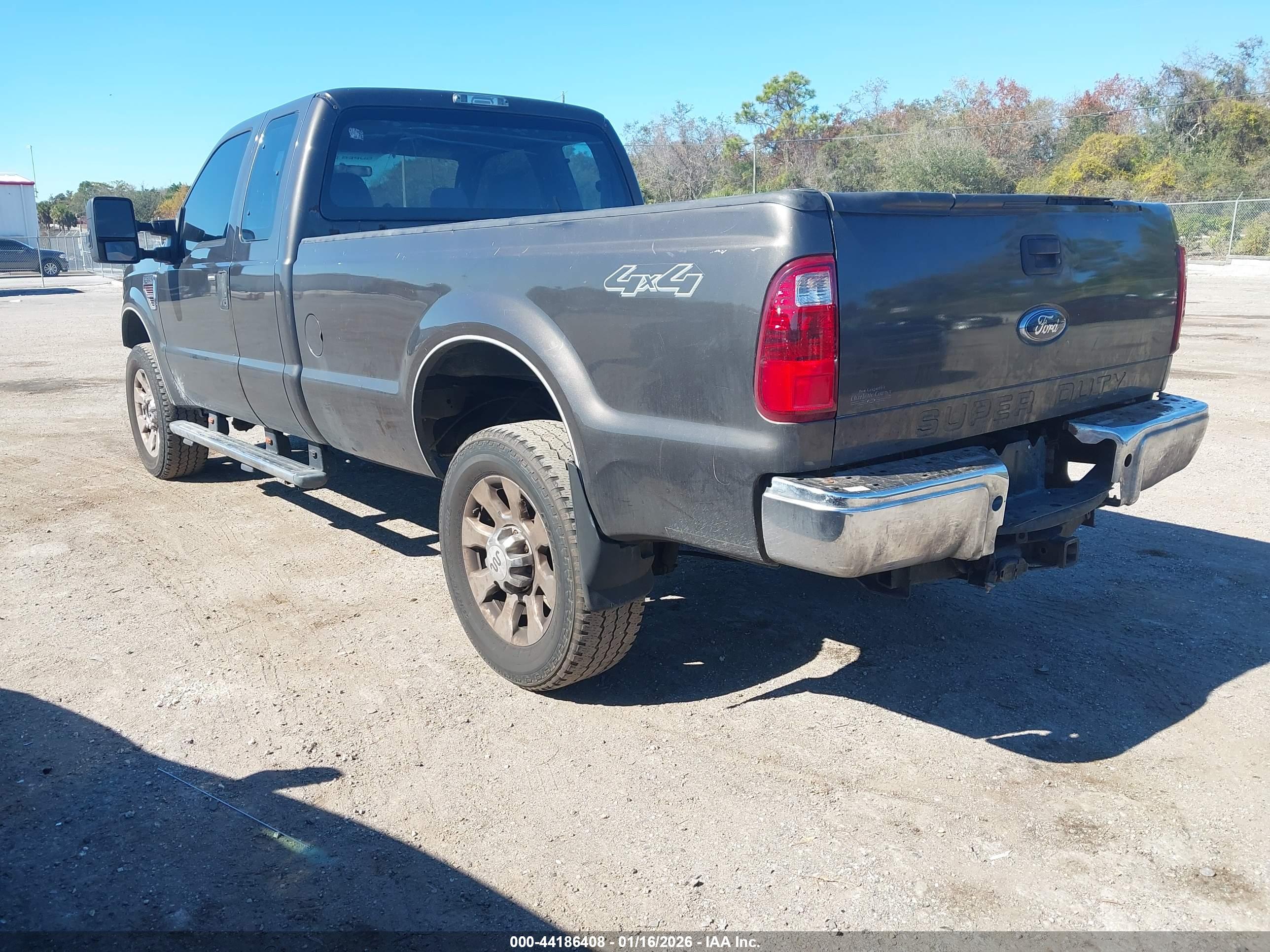 FORD F-350 image 3