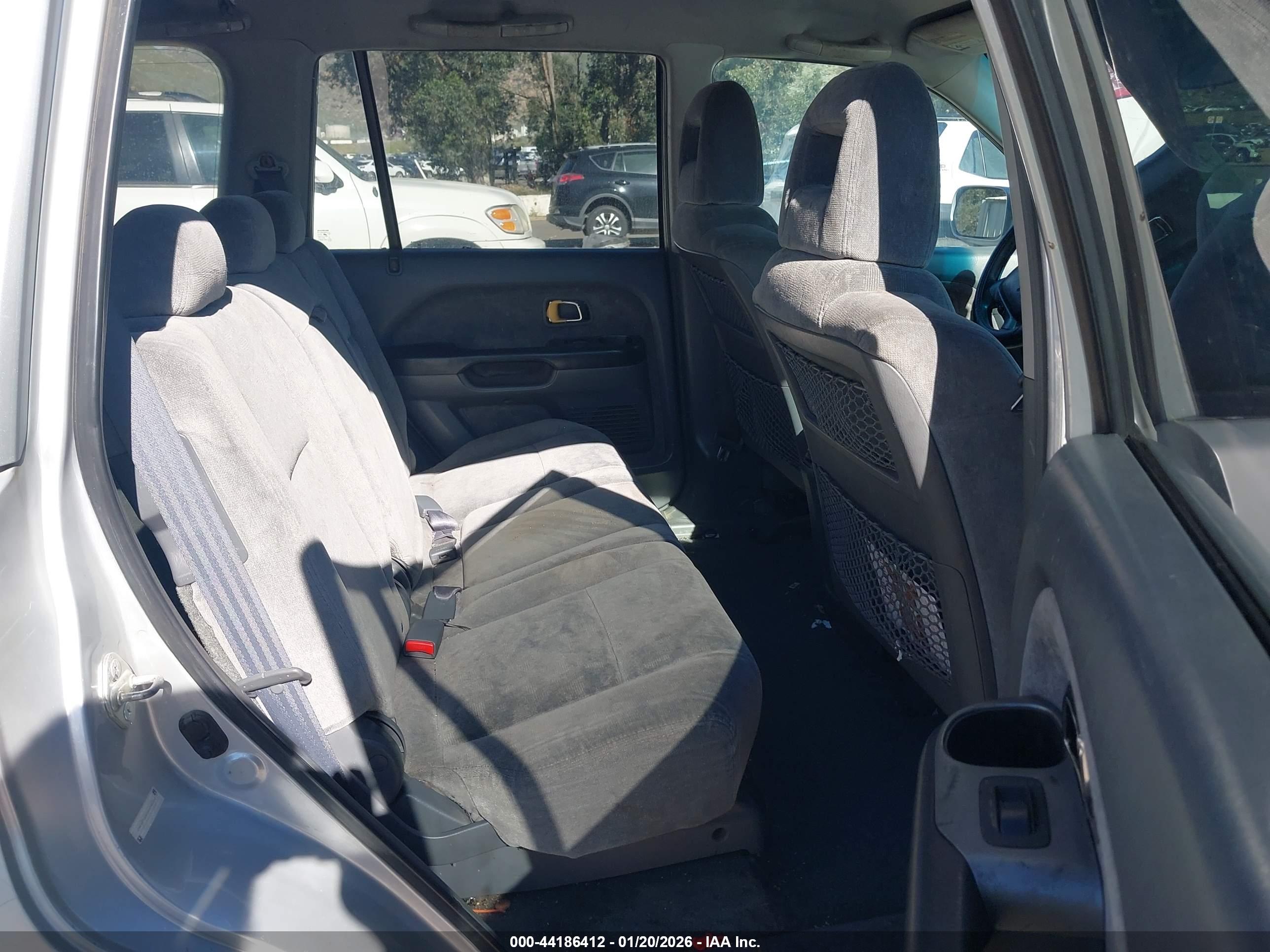 HONDA PILOT image 8
