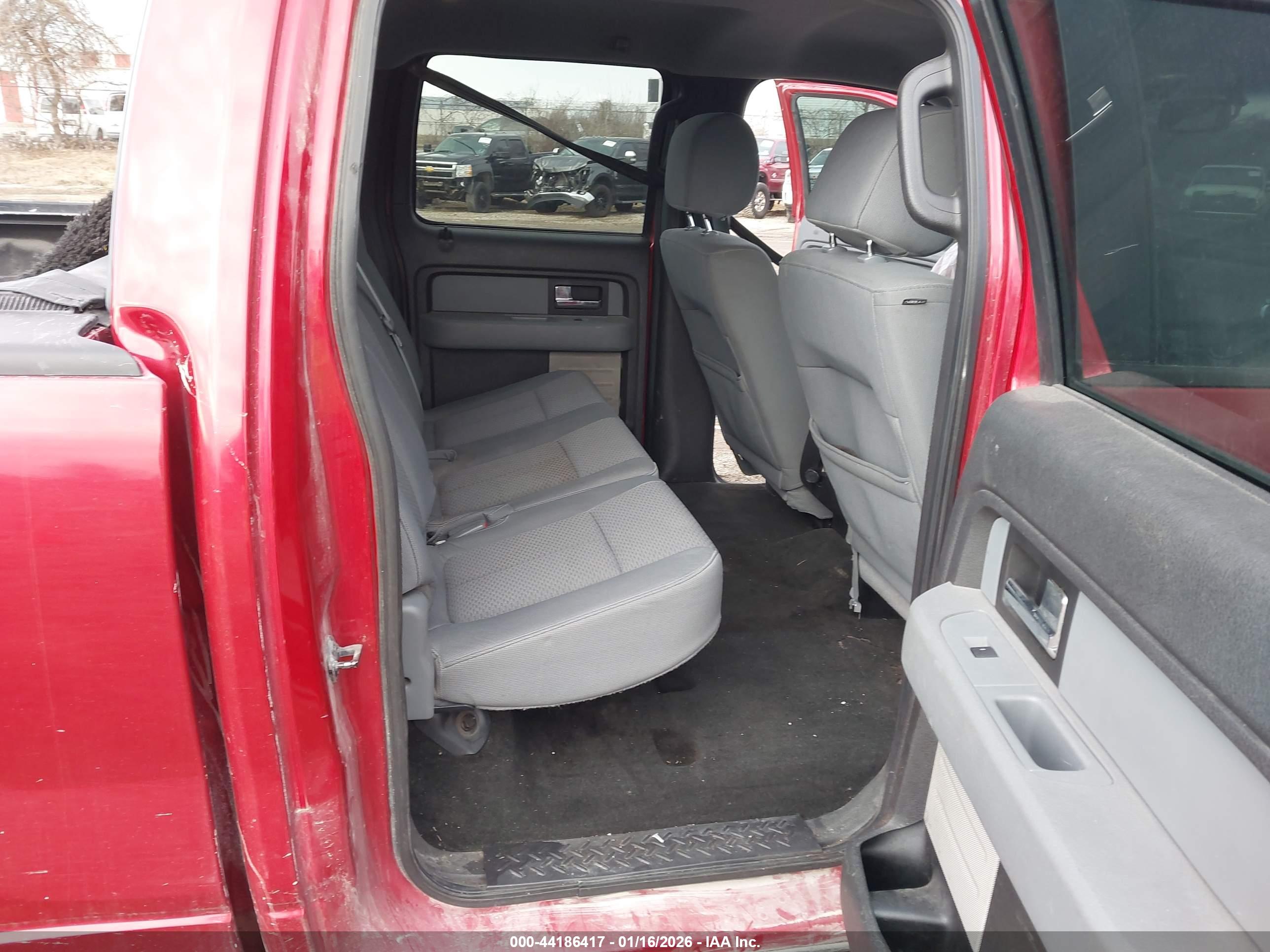FORD F-150 image 8